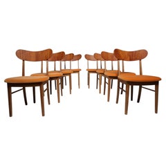 Set aus acht restaurierten dänischen Esszimmerstühlen im Modern-Stil aus Eiche und Teakholz, um 1960