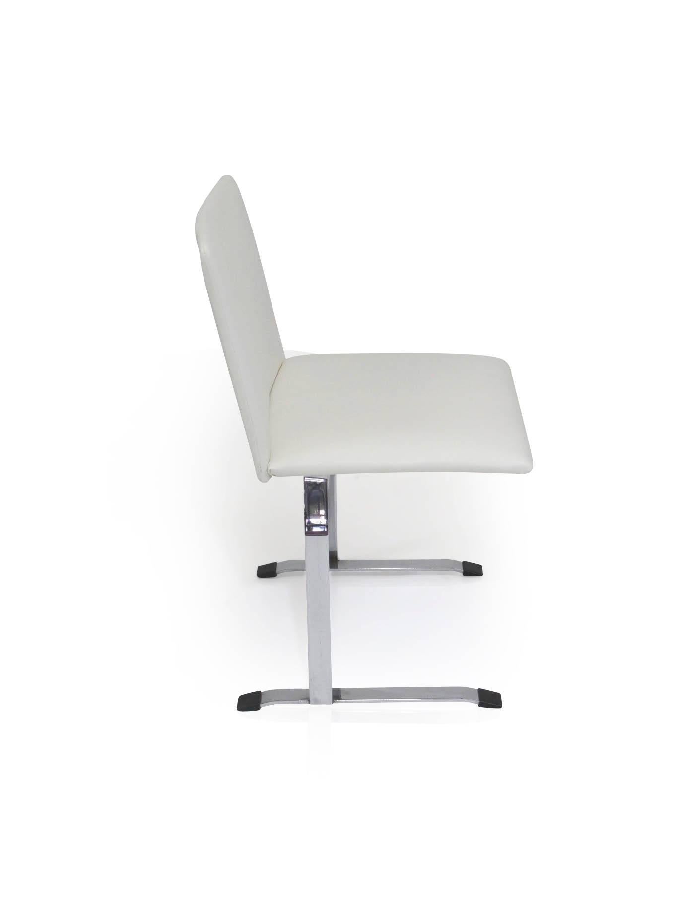 Italian Giovanni Offredi for Saporiti Dining Chairs in White Vinyl on Chrome Steel Frame