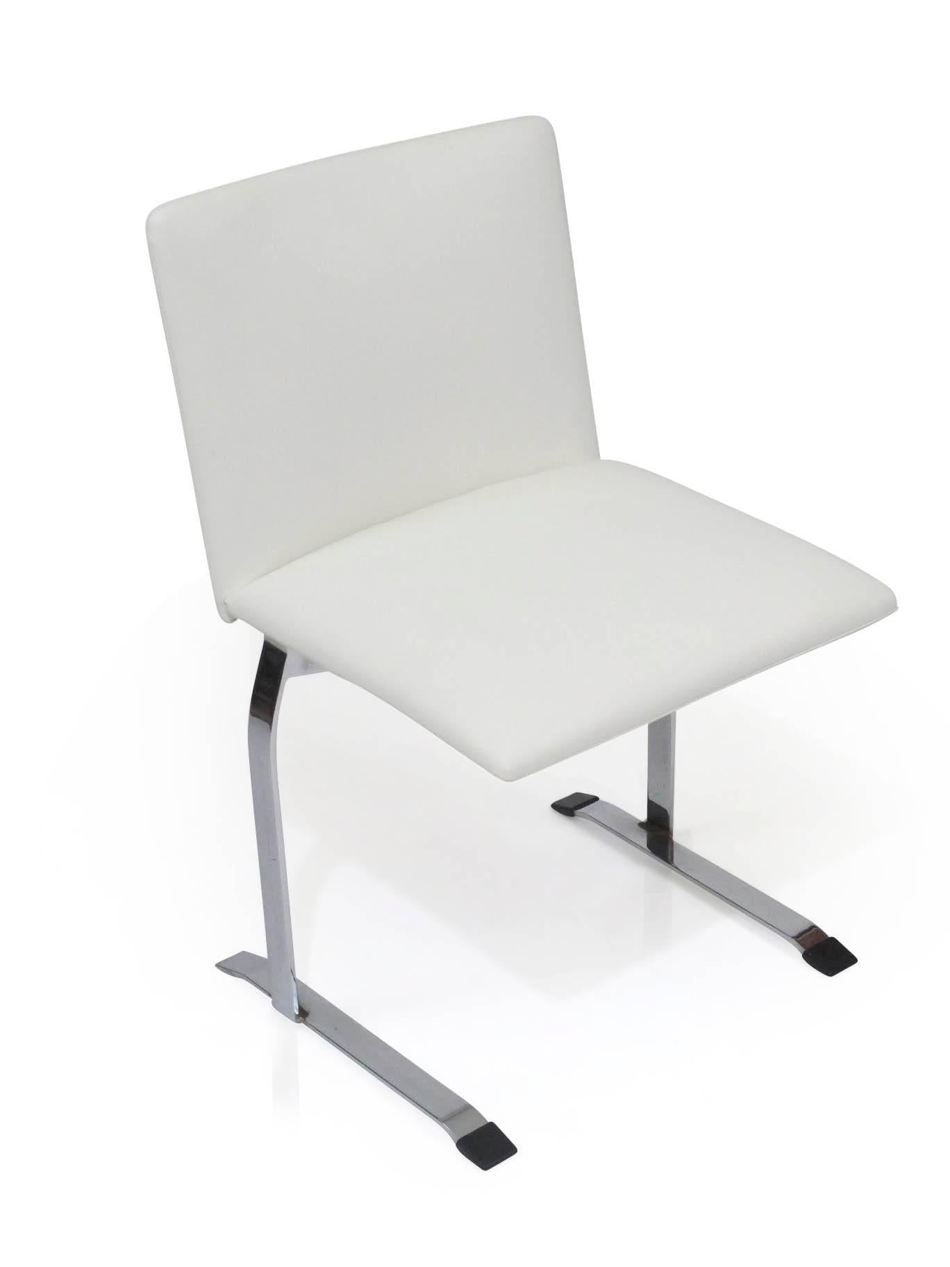 Giovanni Offredi for Saporiti Dining Chairs in White Vinyl on Chrome Steel Frame In Excellent Condition In Oakland, CA