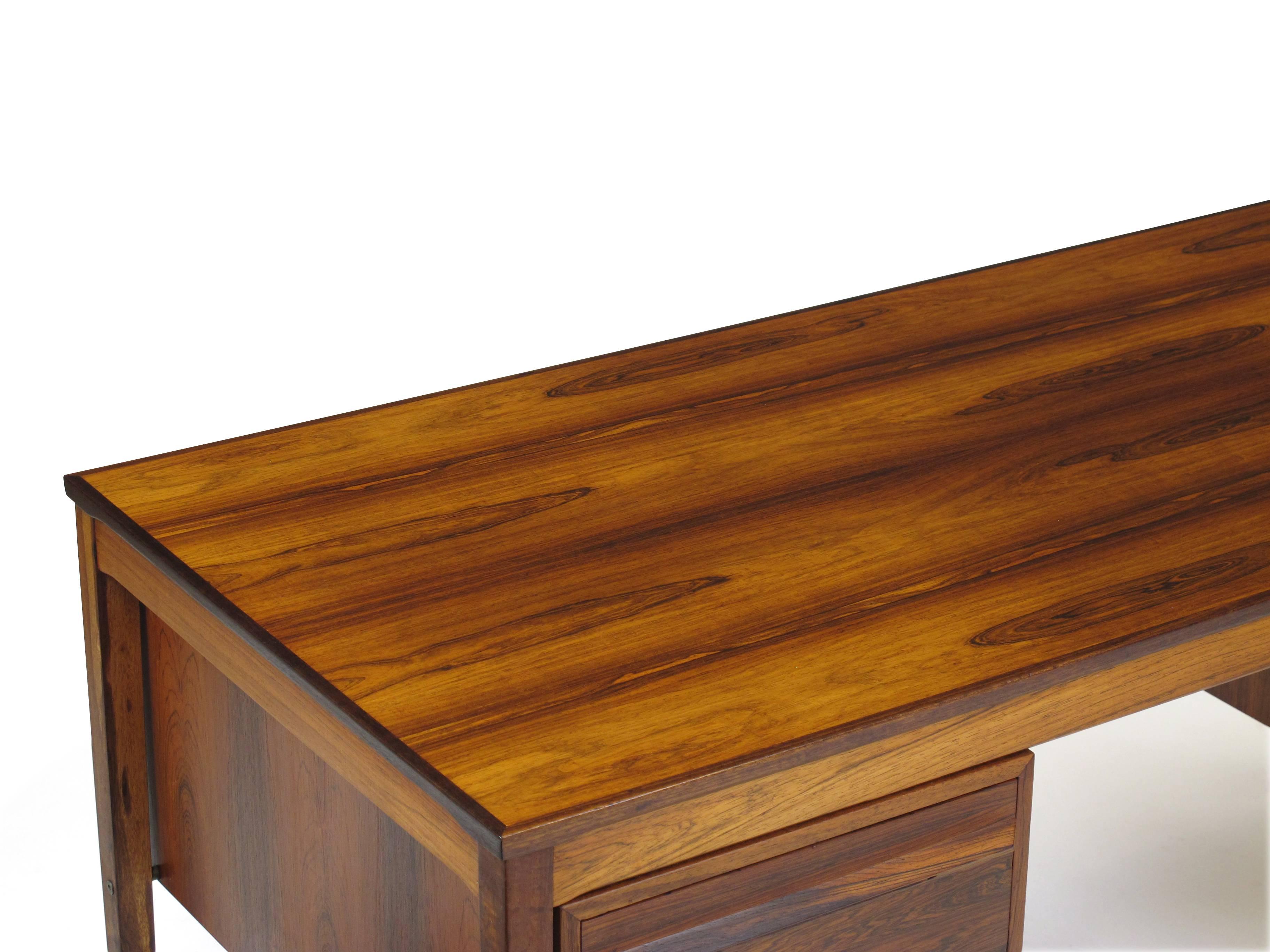 Haug Snekkeri Midcentury Rosewood Desk with Filing Cabinet 2