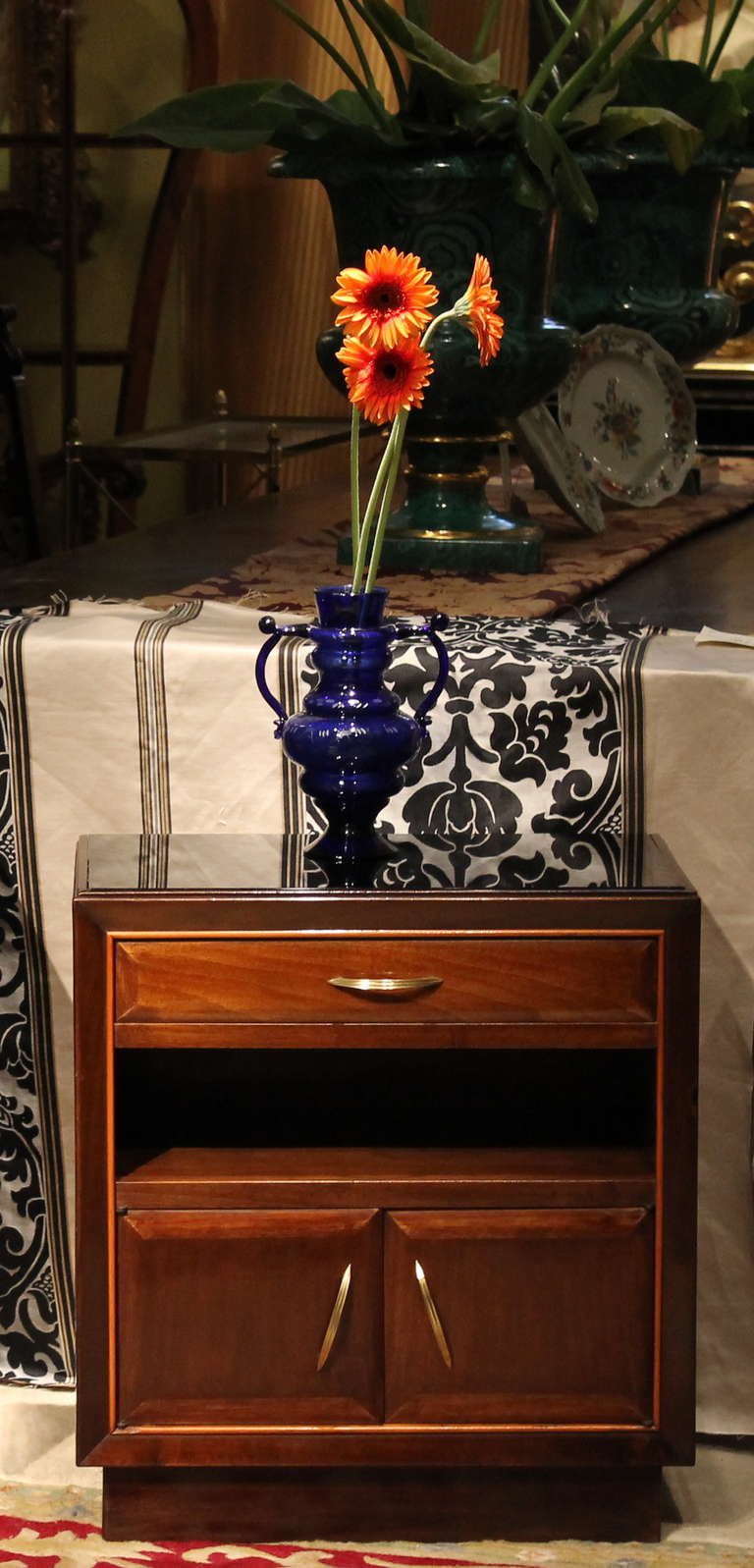 Pair of Italian Art Deco Walnut Wood Nightstand Cabinets with Brass Handles 2
