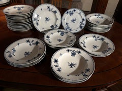 44 - Piece 18th Century Viennese Blue and White Porcelain Dinner Plates Set