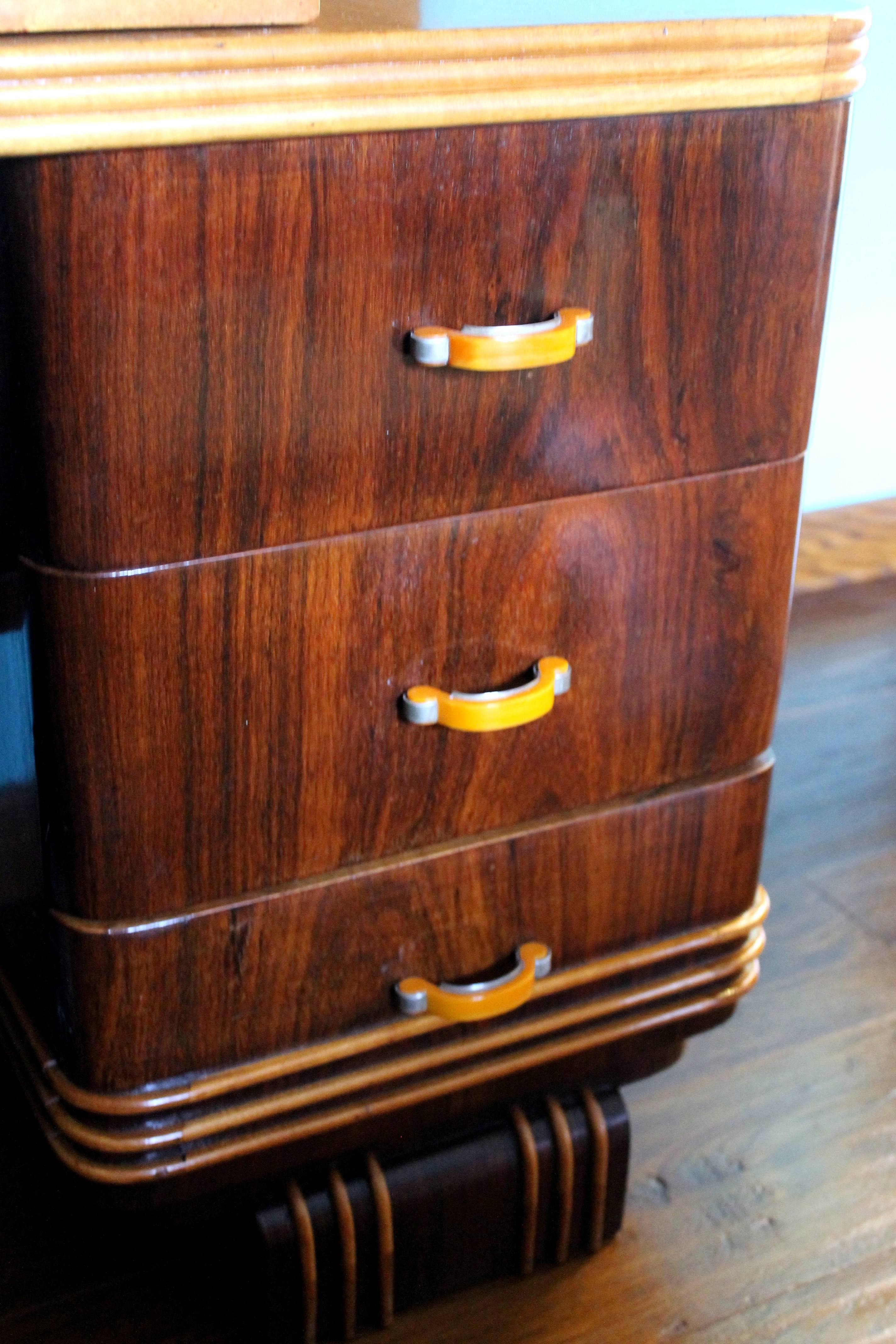 Italian Art Deco Vanity Veneer Rosewood and Maple with Bakelite Handles, Italy, 1930s For Sale