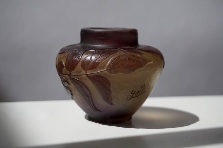 Emile Gallé French Art Nouveau Cameo Glass Vase For Sale 2