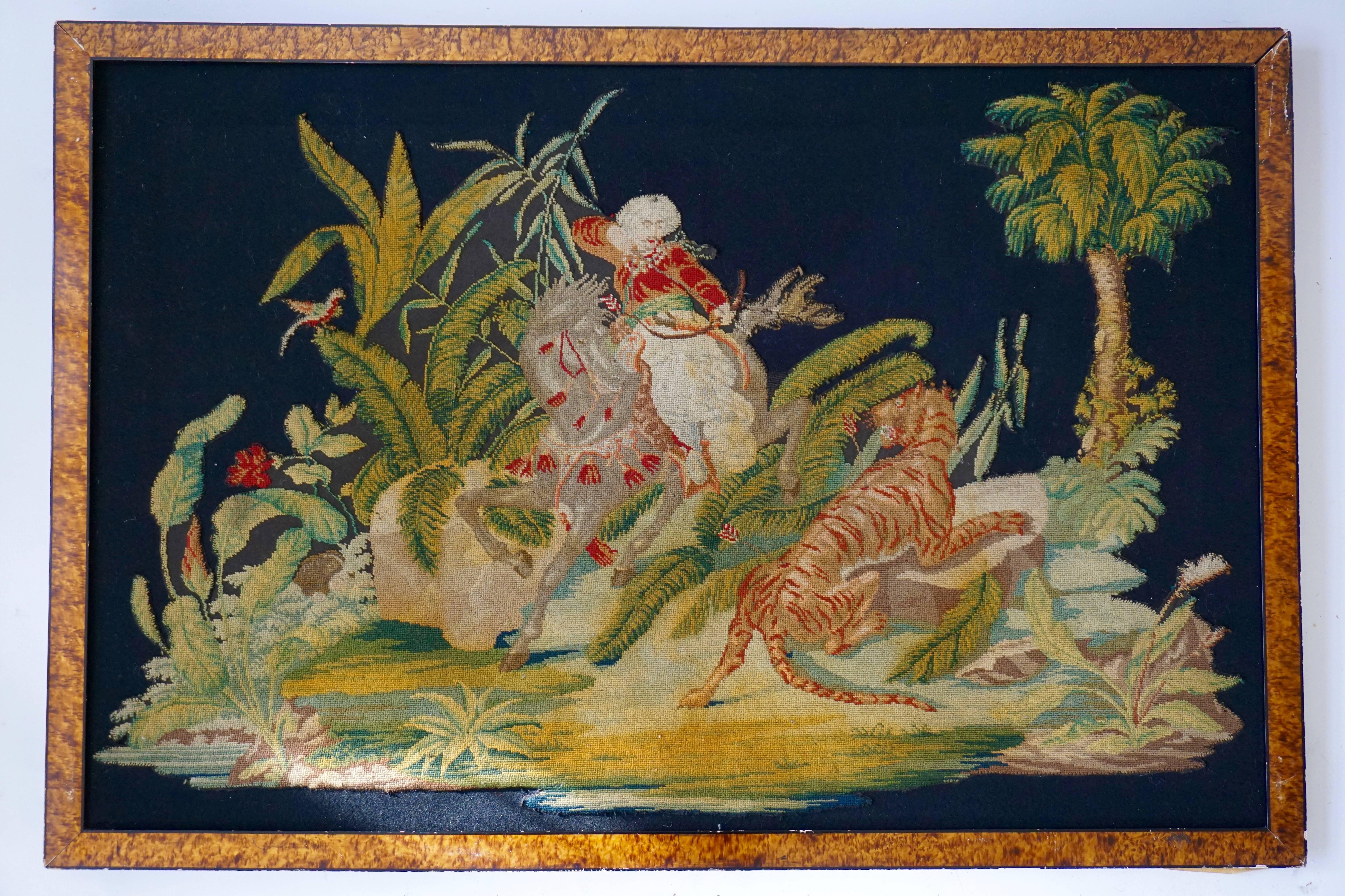 Paar Gros Point Stitched Panels, die orientalische Szenen darstellen (Französisch) im Angebot