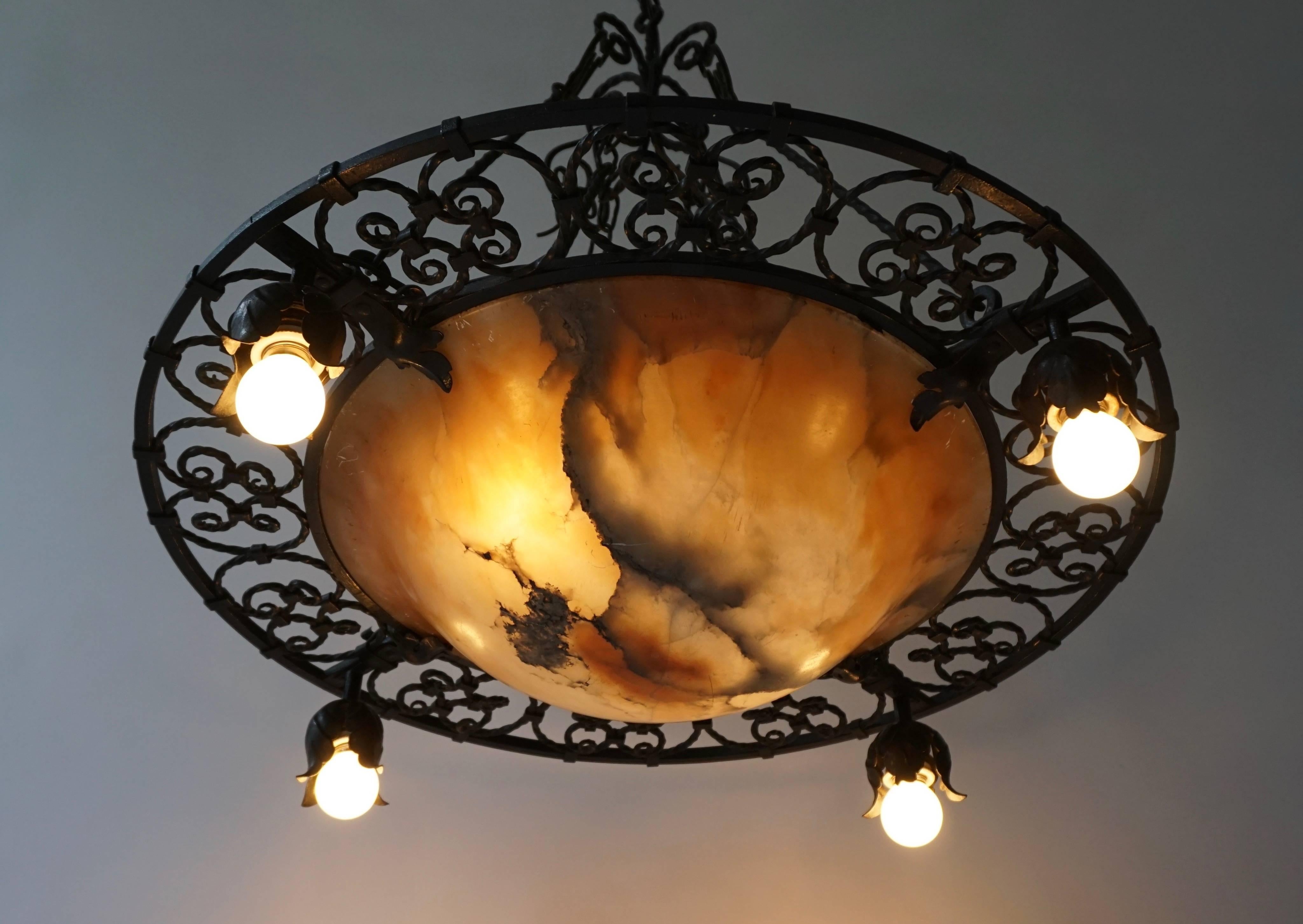 Wrought Iron and Alabaster Art Deco Chandelier For Sale 1