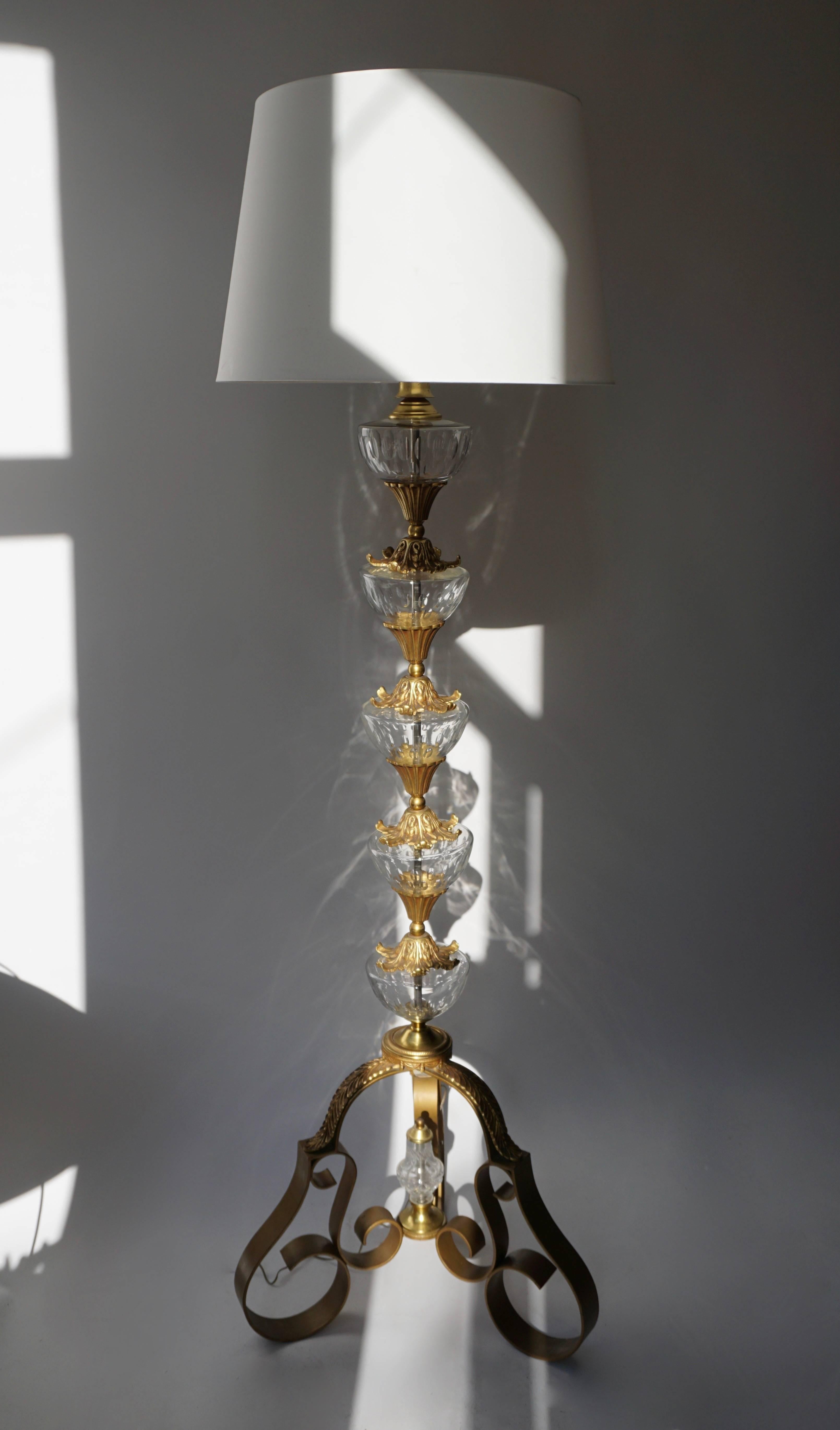 20th Century Rare and Elegant Bronze and Cut Crystal Floor Lamp