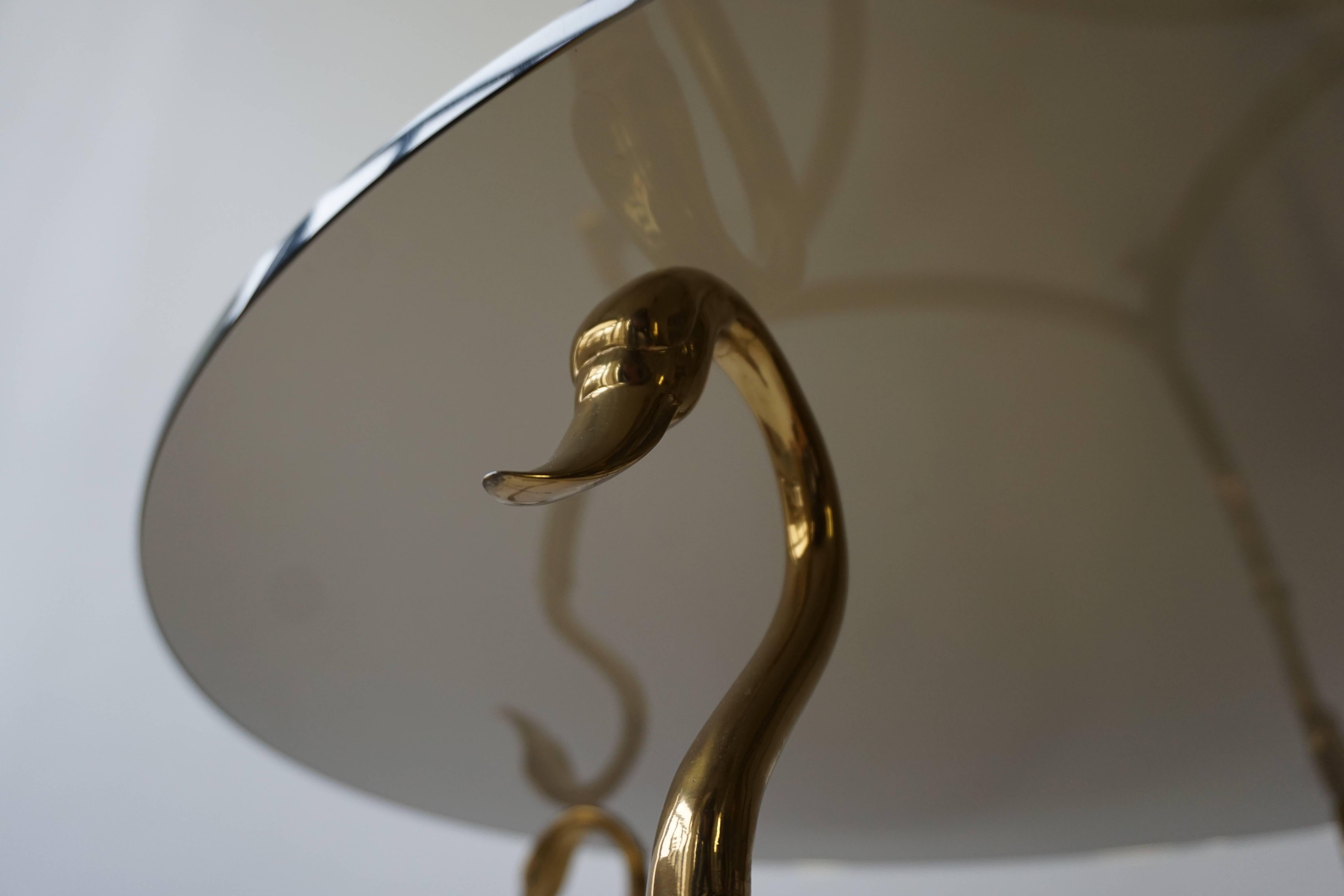 Italian Brass Swan Coffee Table In Good Condition For Sale In Antwerp, BE