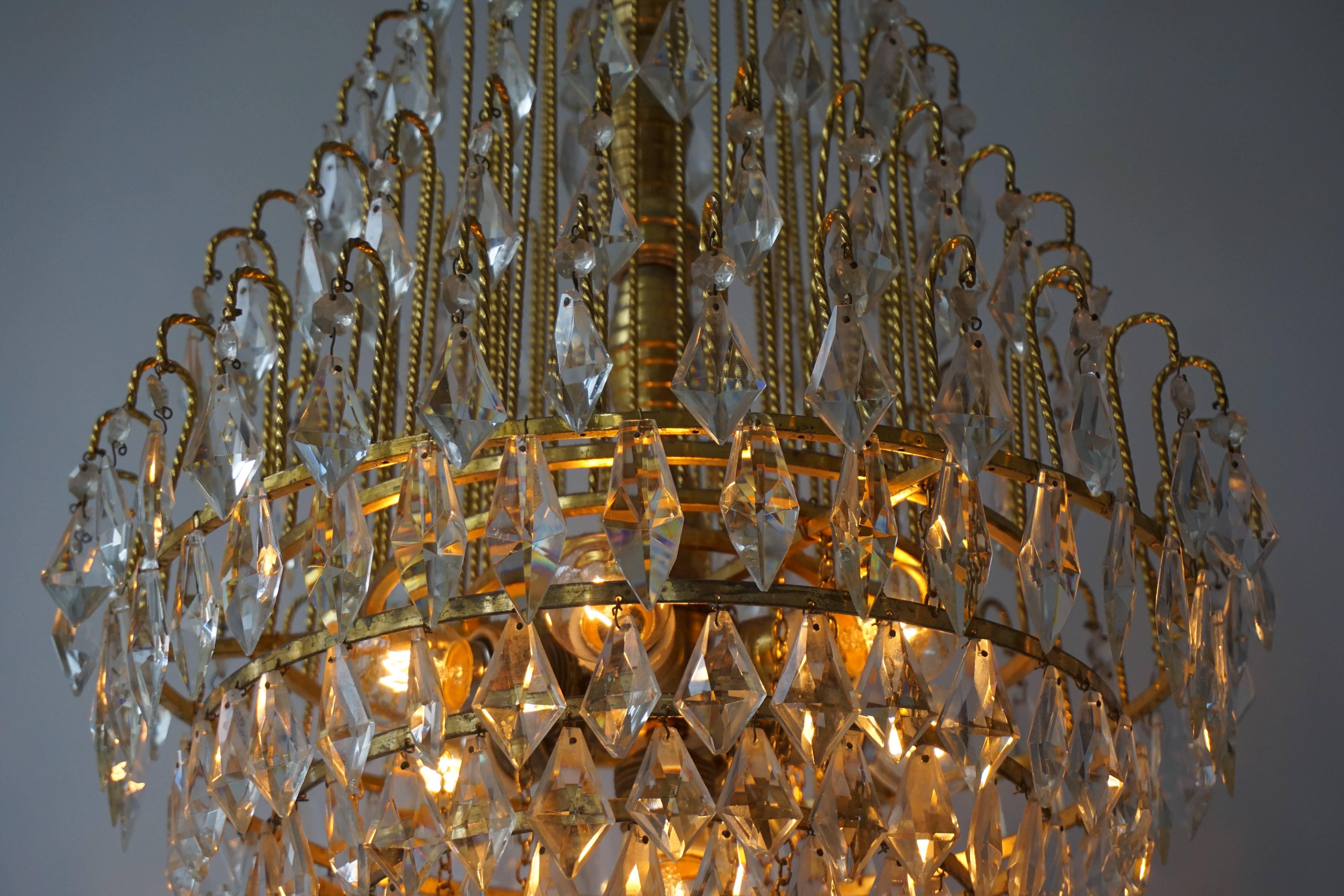 Italian Elegant Brass and Crystal Chandelier For Sale