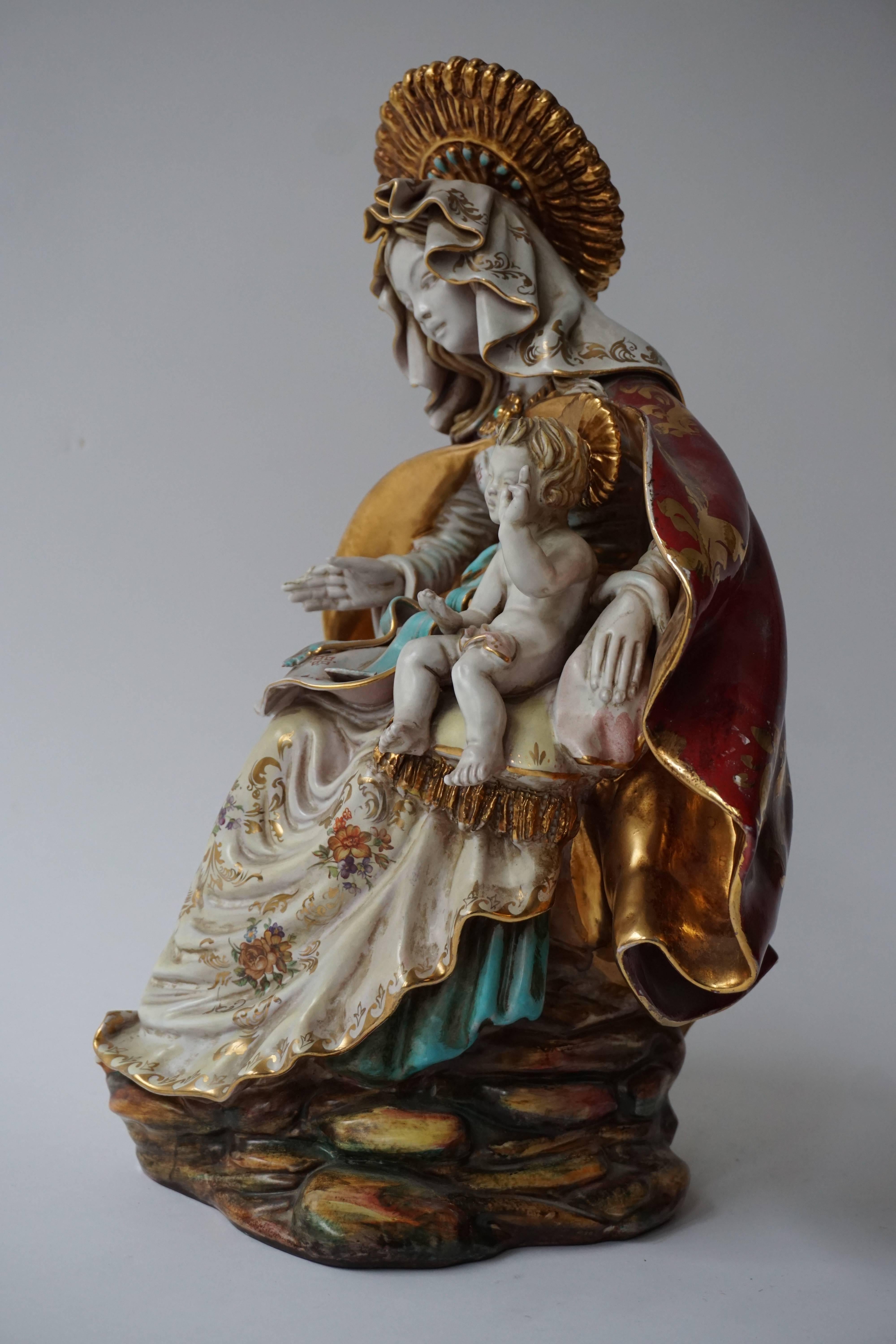 Rare Italian Porcelain Madonna and Child by Paolo Marioni In Good Condition In Antwerp, BE