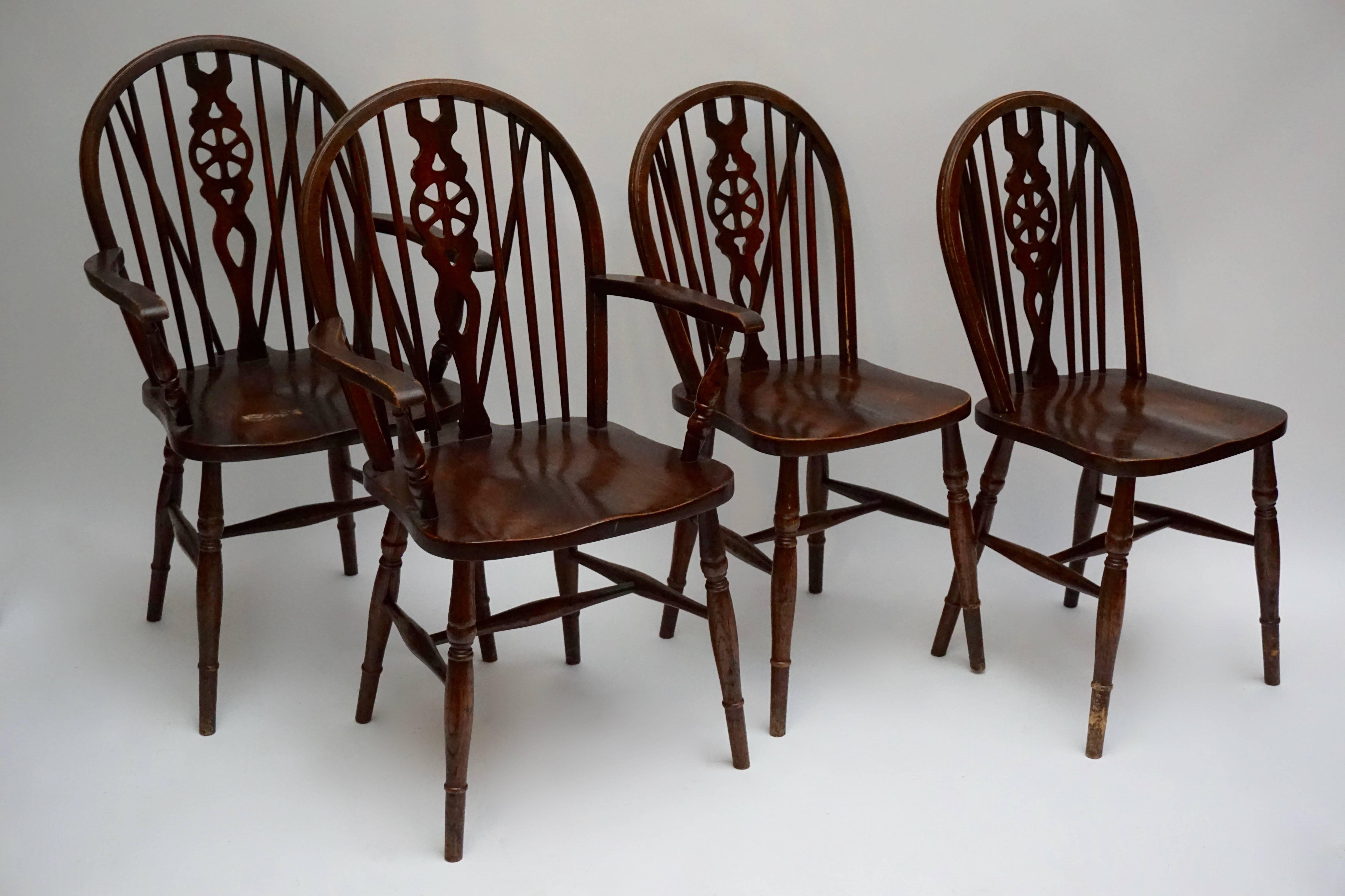 Set of Six English Windsor Chairs In Good Condition For Sale In Antwerp, BE