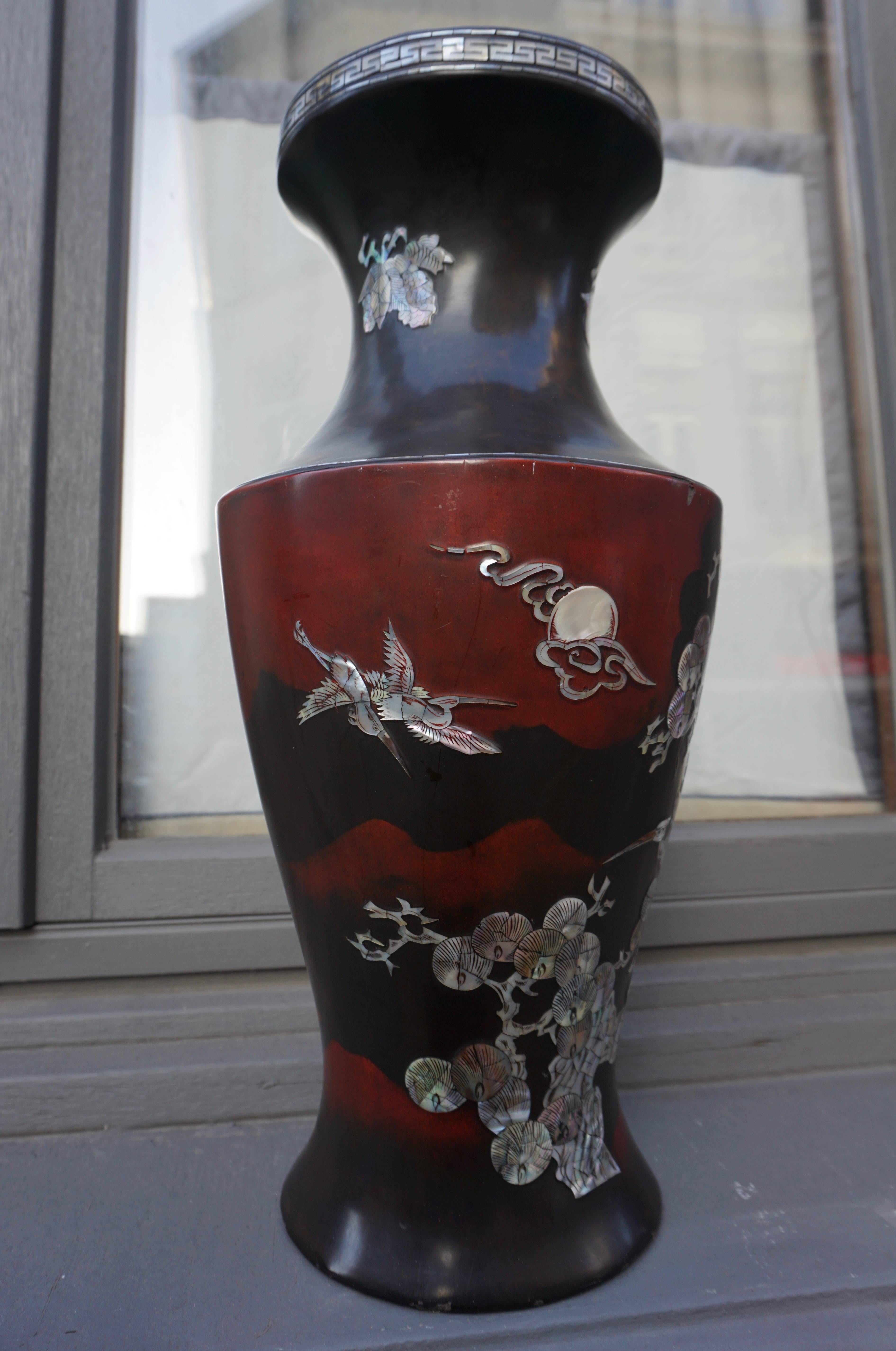 mother of pearl vase