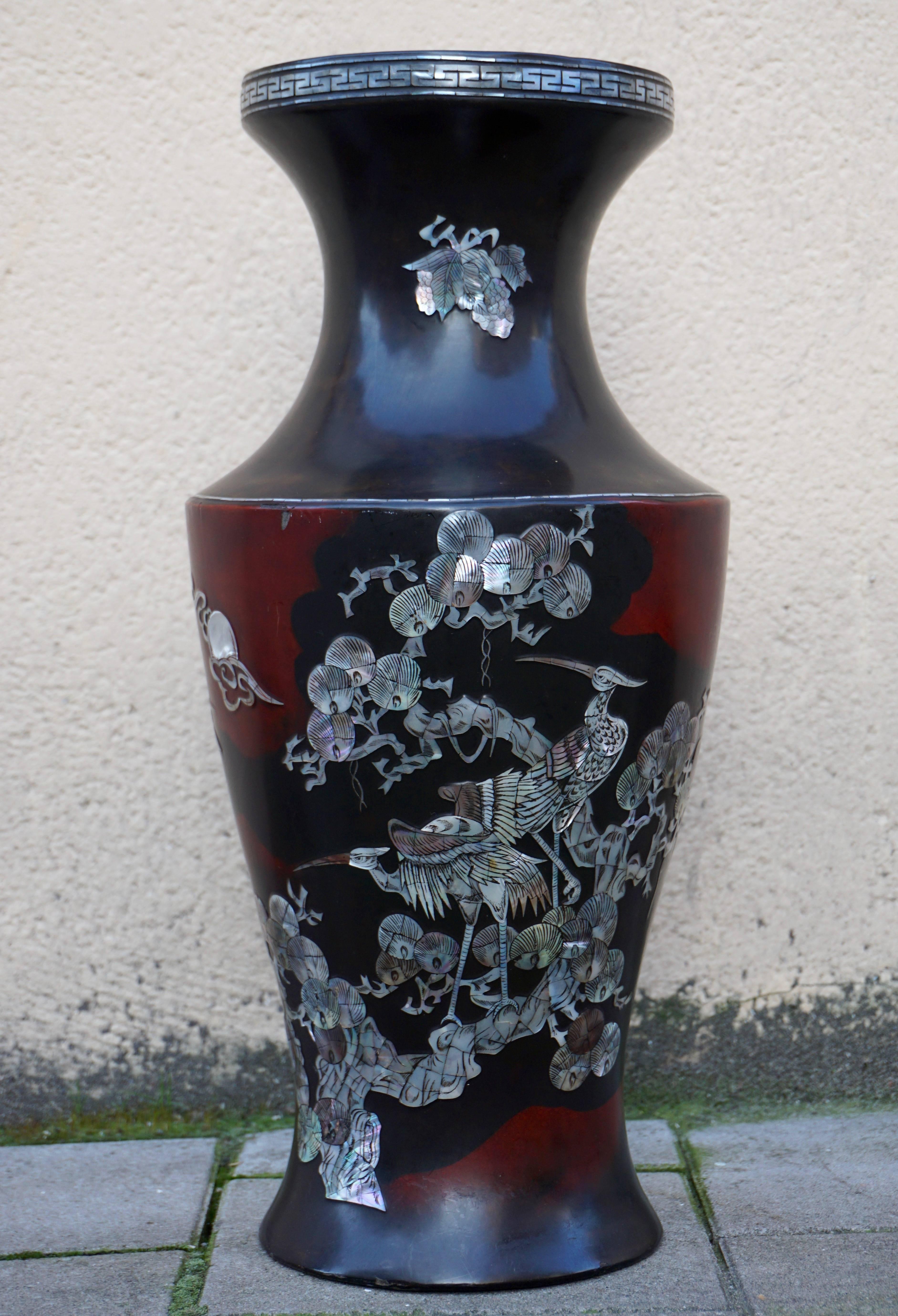vase japanese