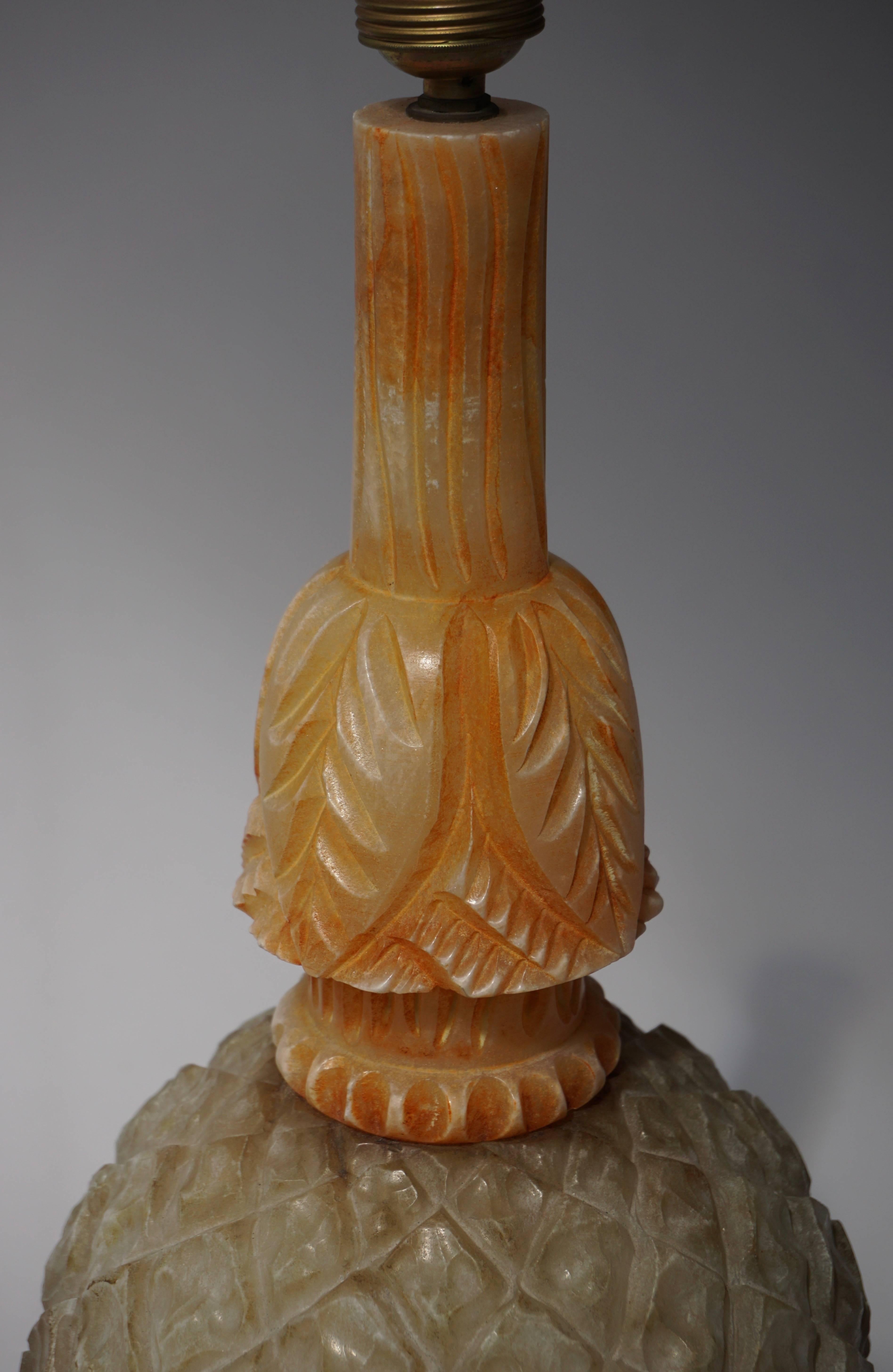 Alabaster Pineapple Table Lamp In Good Condition In Antwerp, BE