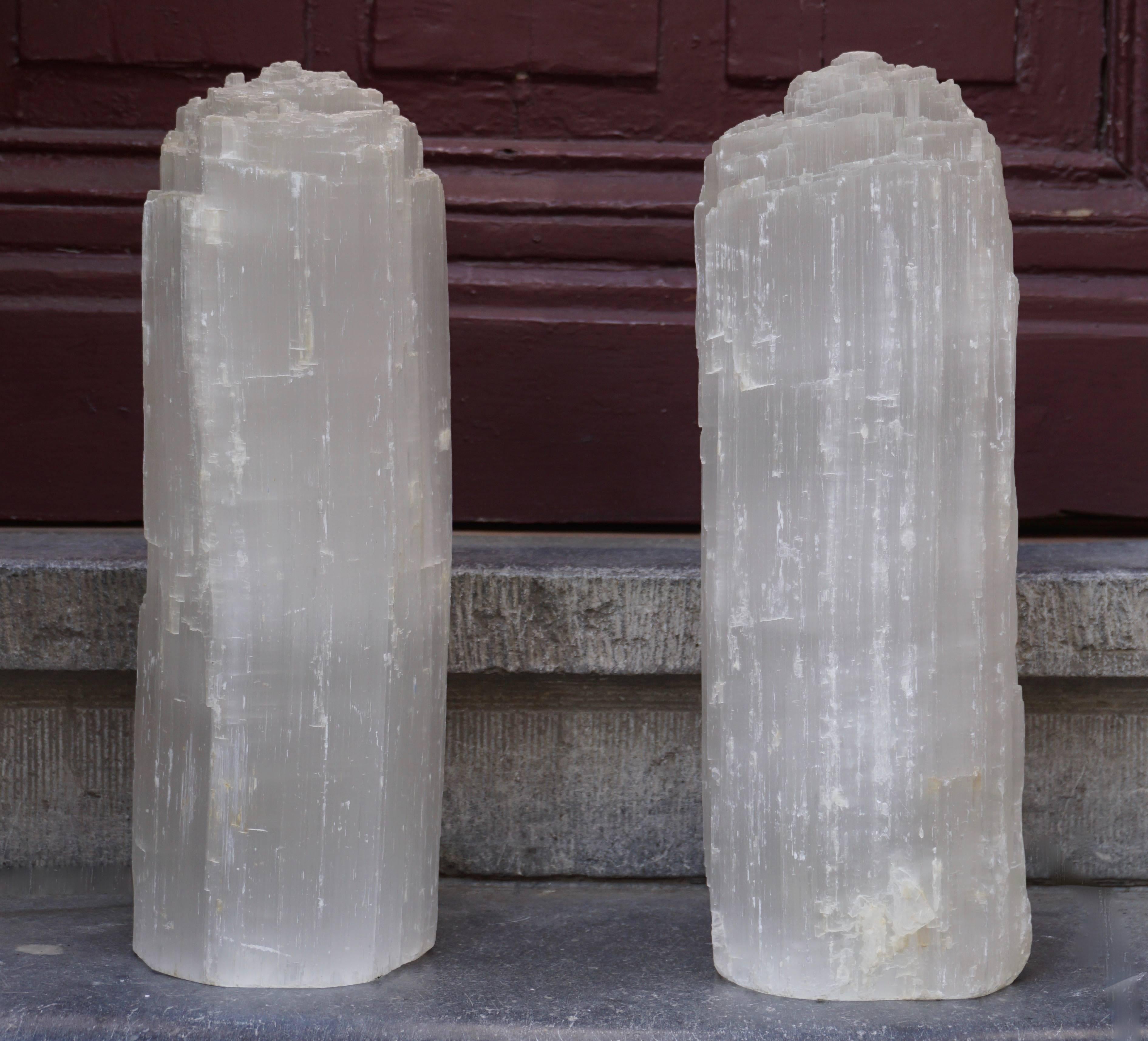 Pair of Quartz Table Lamps In Excellent Condition In Antwerp, BE