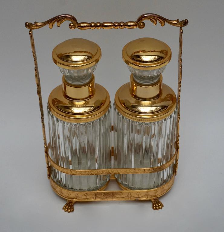 Pair of Cocktail Bar Decanters or Bottles For Sale at 1stDibs