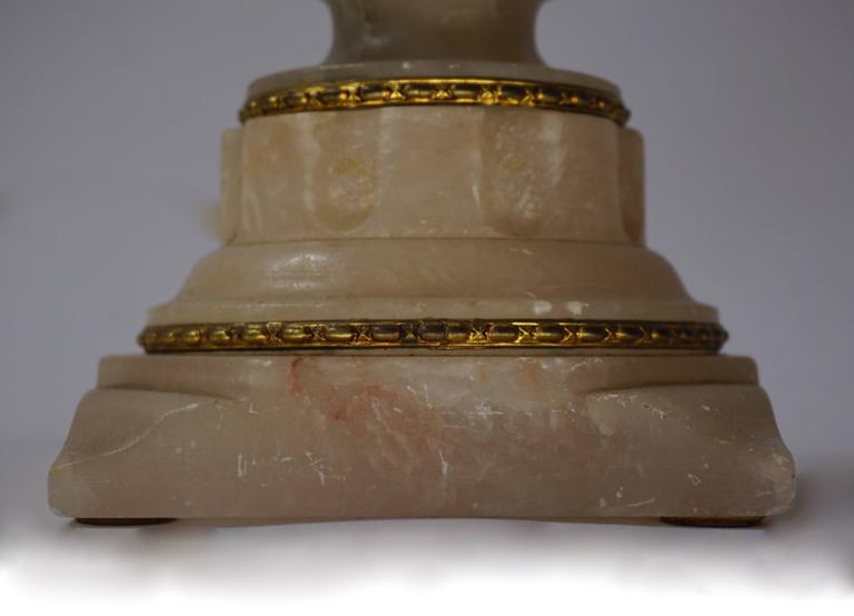 Italian Alabaster Table Lamp For Sale