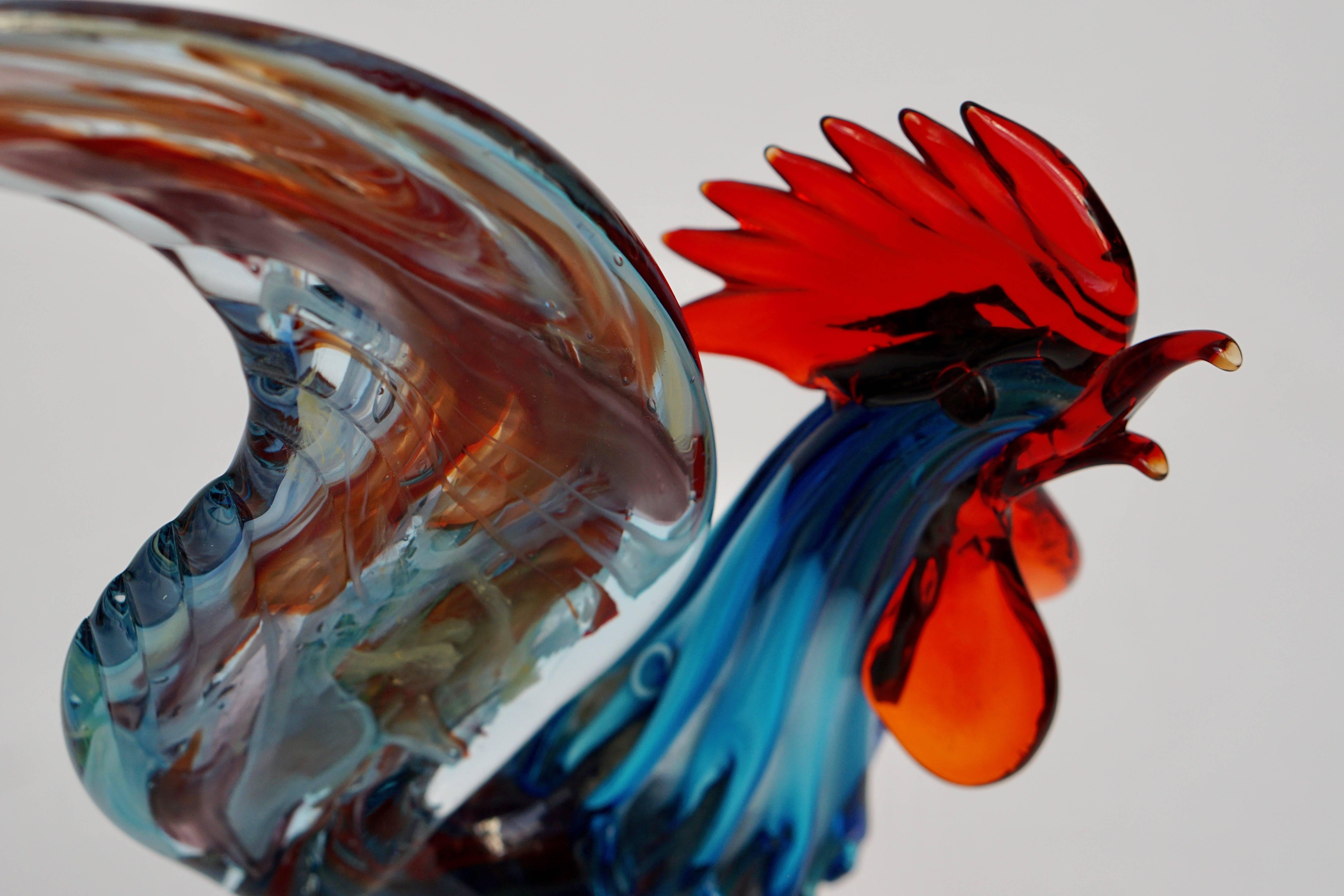 Italienischer Hahn aus mundgeblasenem Muranoglas Skulptur (Glas)