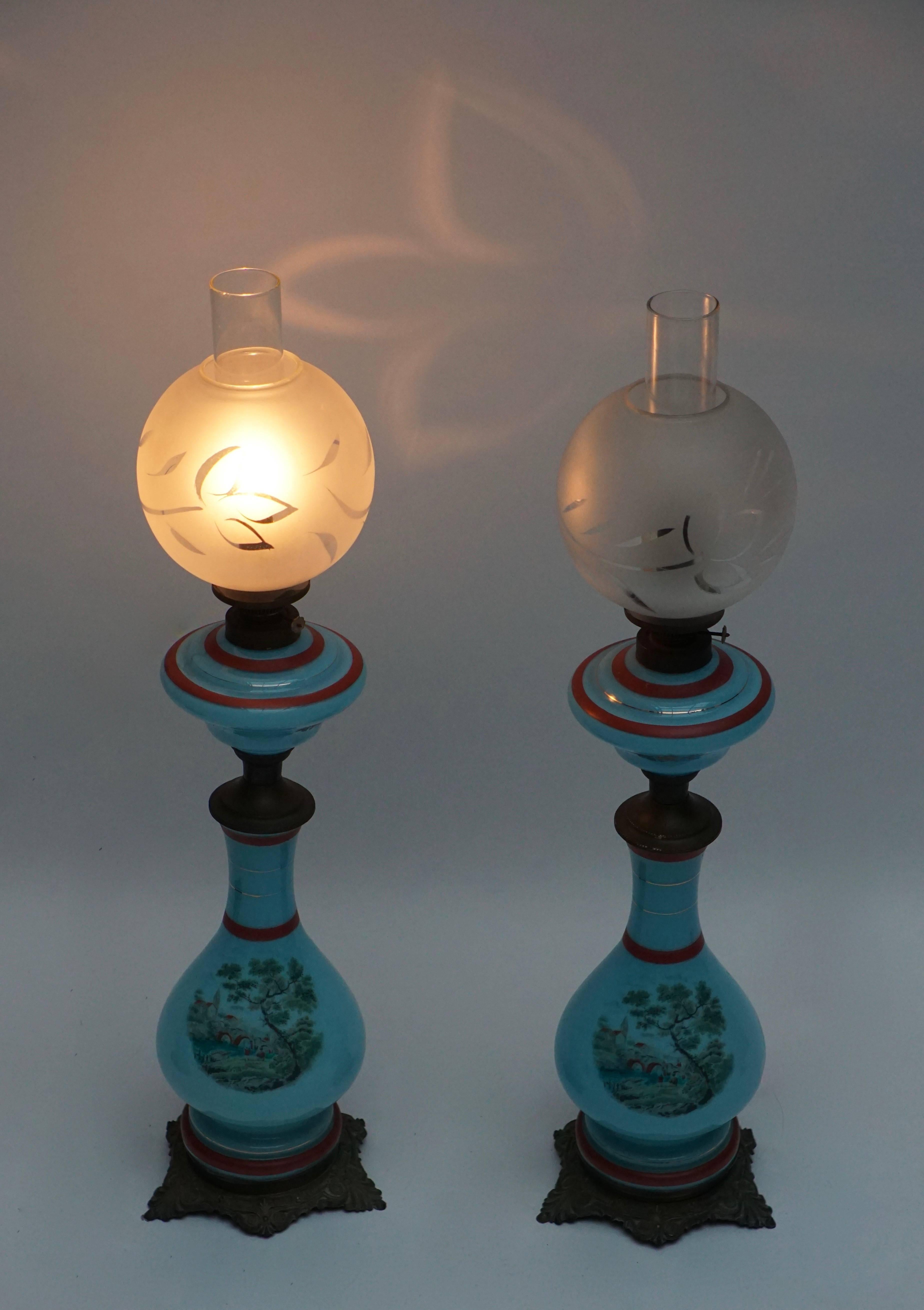 Brass Pair of 19th Century French Opaline Lamps For Sale