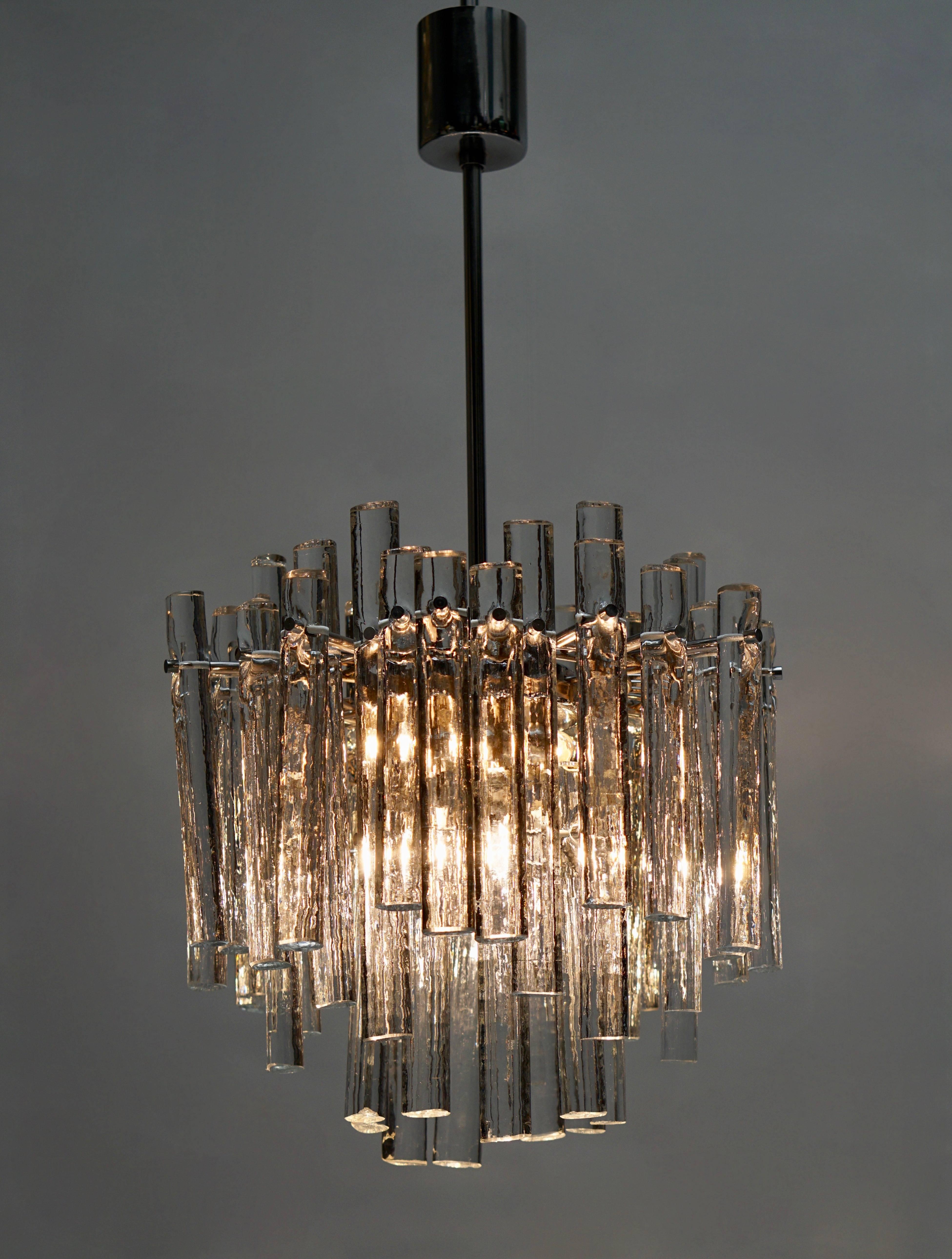 Gilt Metal Crystal Glass Chandelier by Kinkeldey In Good Condition For Sale In Antwerp, BE