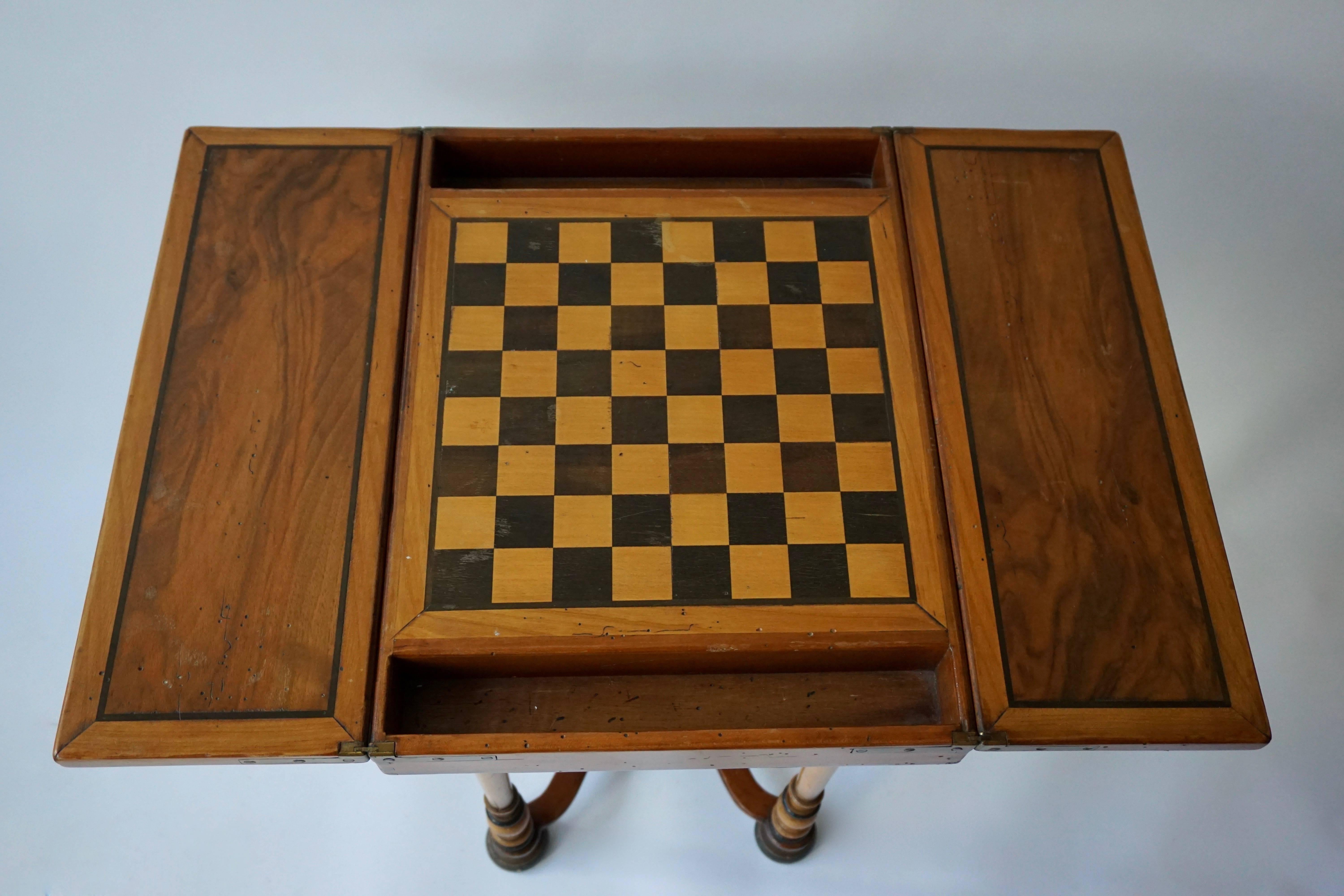 Antique Chess Board Games Table, circa 1880 In Good Condition In Antwerp, BE