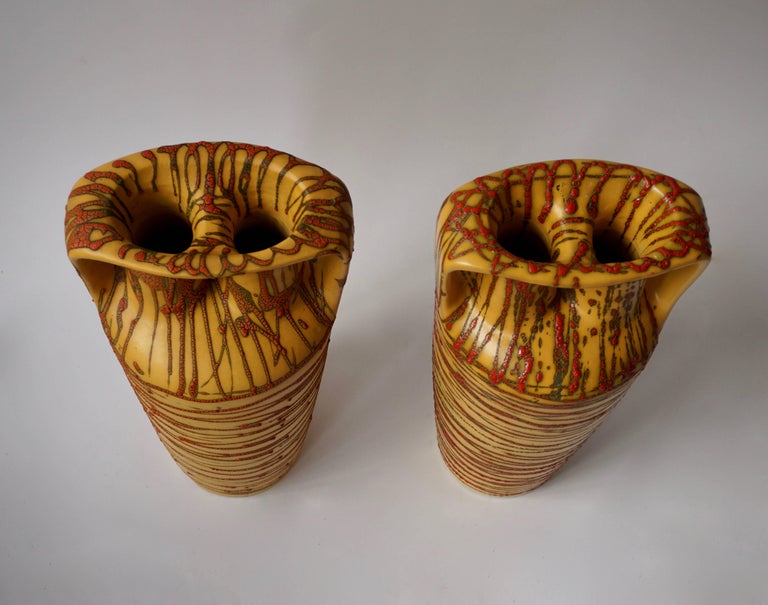 Pair of Ceramic Vases In Good Condition For Sale In Antwerp, BE