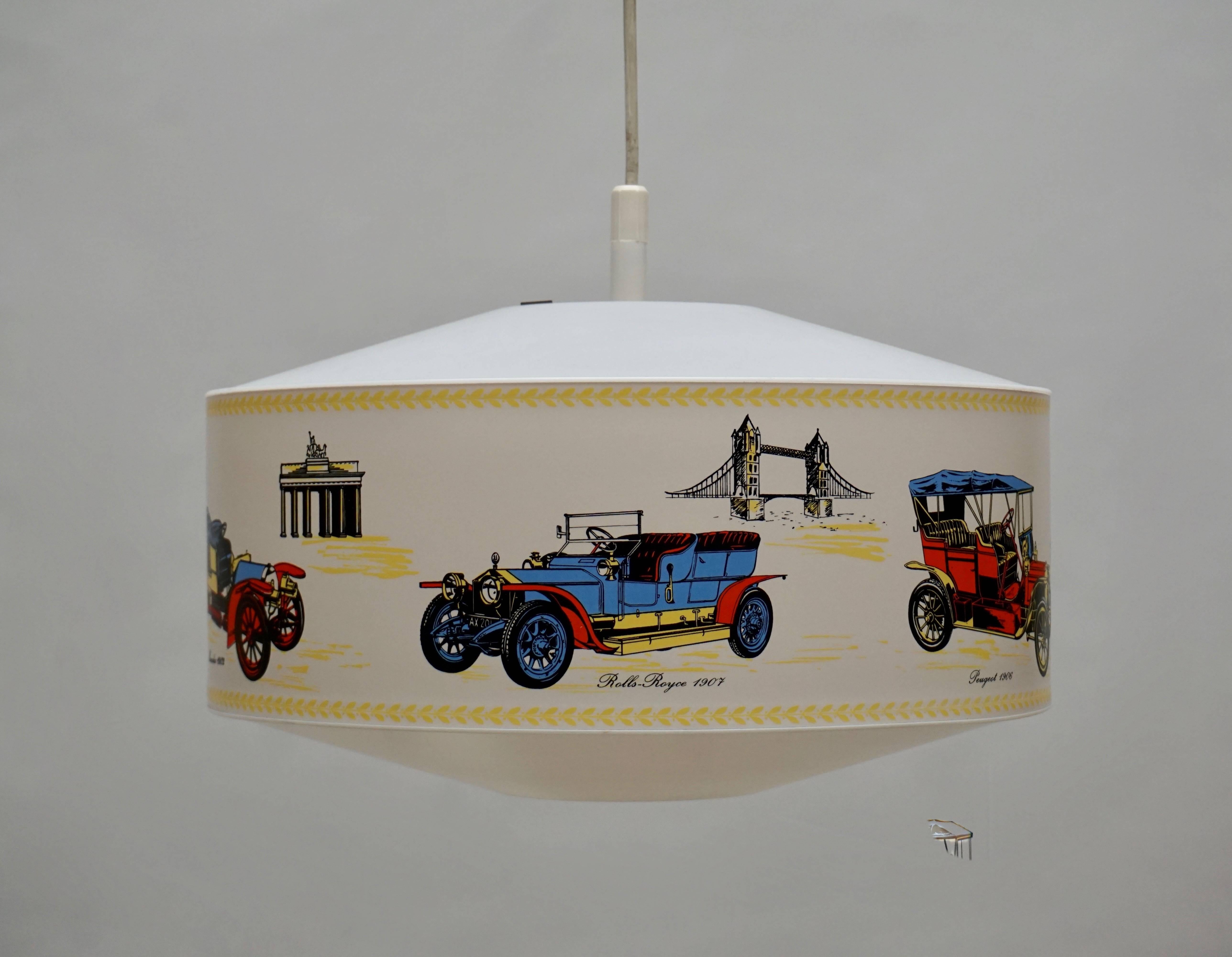 Pendant Light Decorated with Oldtimers In Excellent Condition For Sale In Antwerp, BE