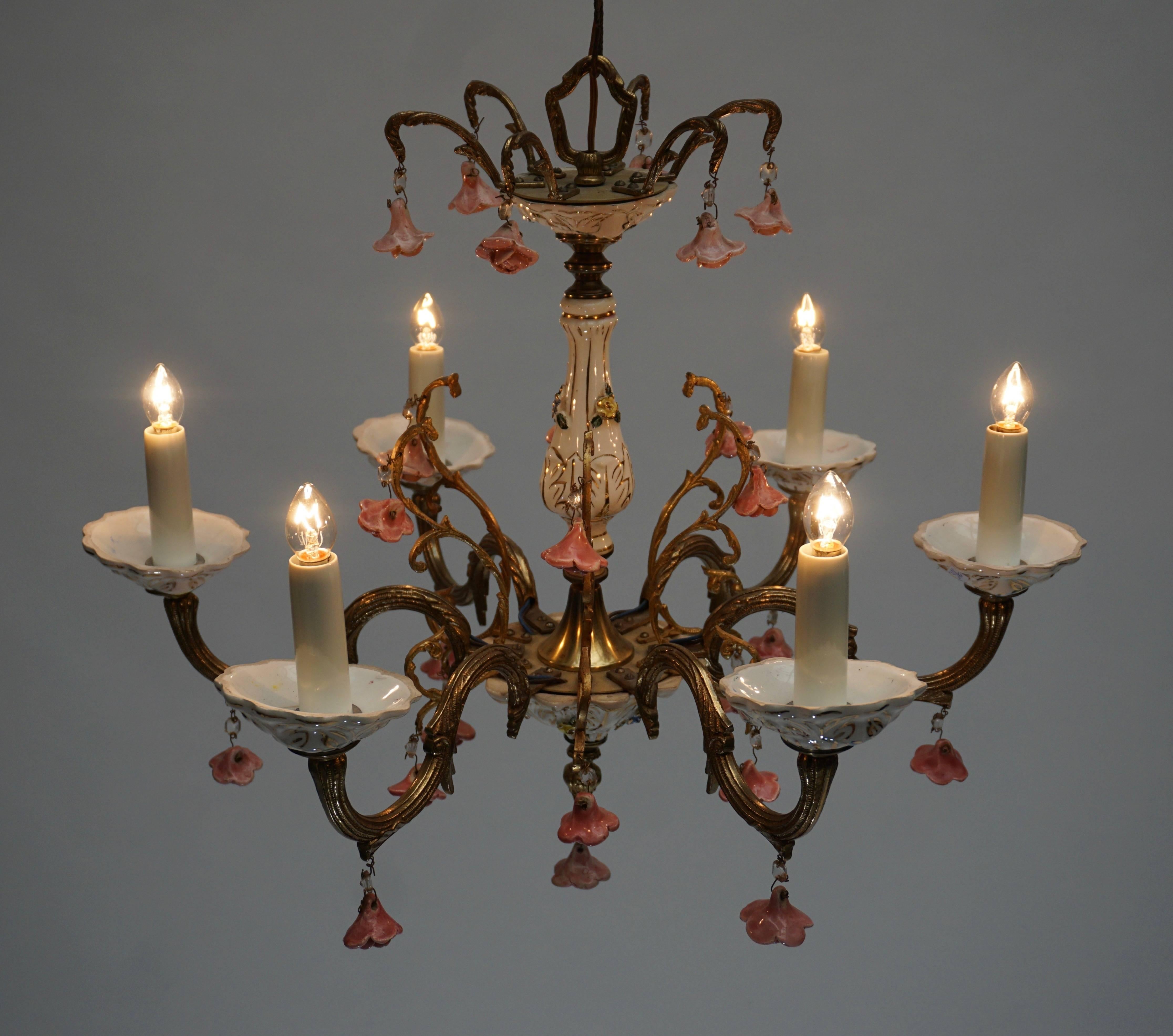 Chandelier in Gilt Iron with Porcelain Flowers 3