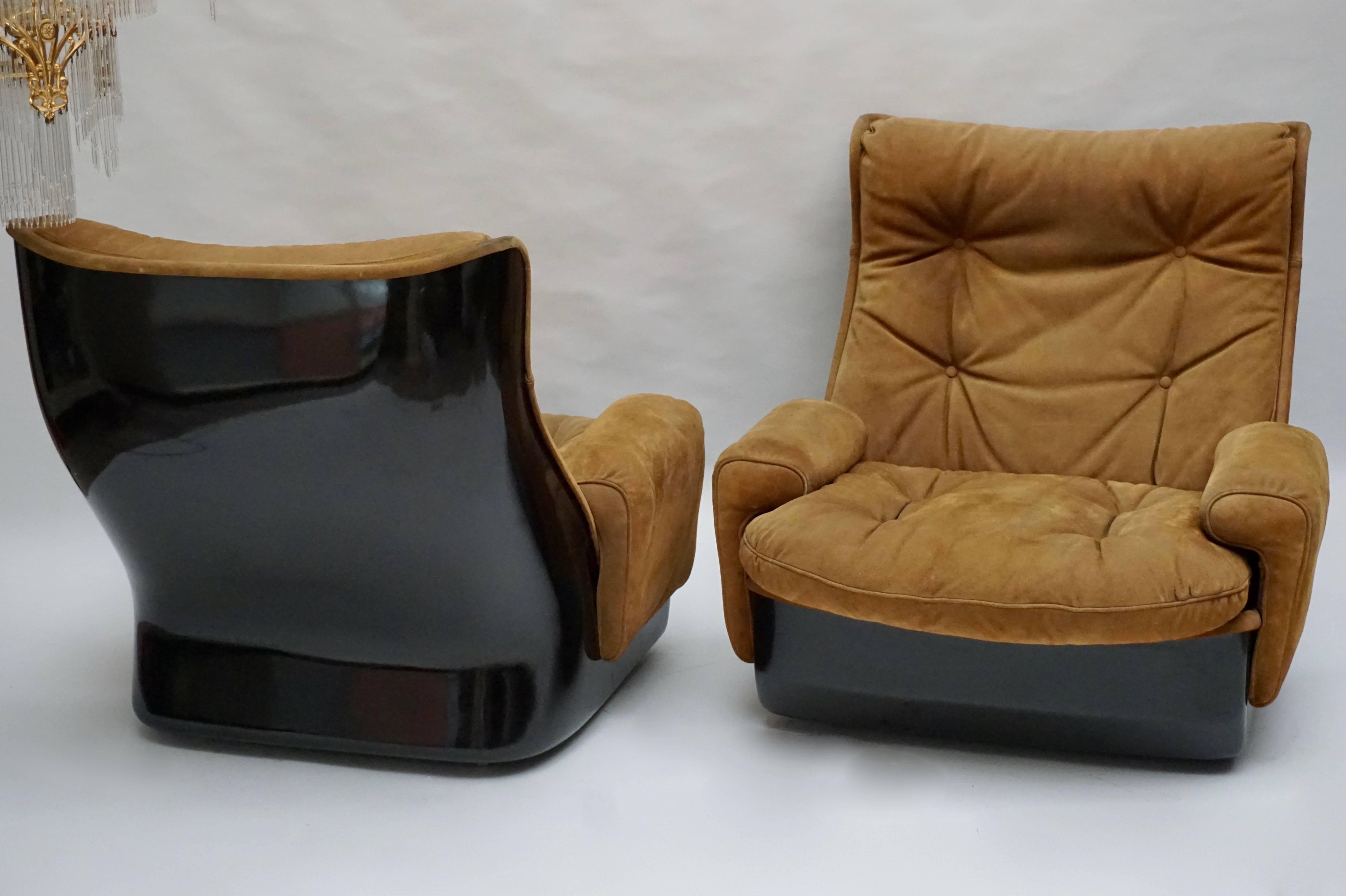Two Lounge Chairs by Airborne International, circa 1970s In Good Condition For Sale In Antwerp, BE