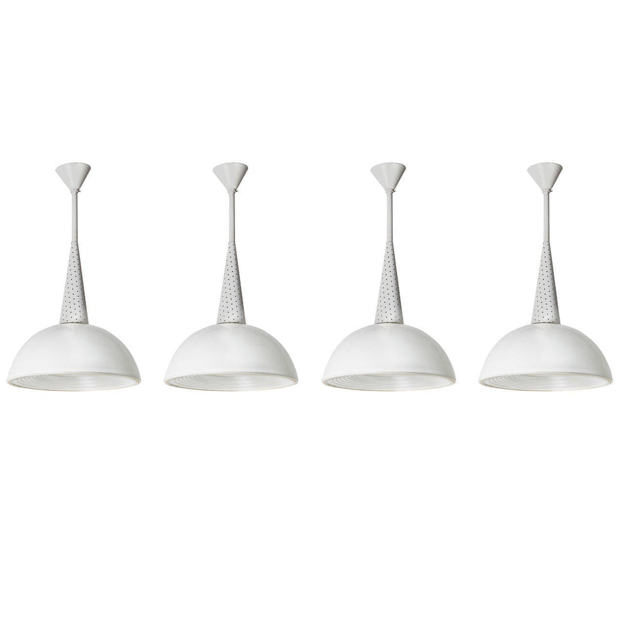 Four pendant lights in enameled metal and opaline.
Italy, 1960s-1970s.