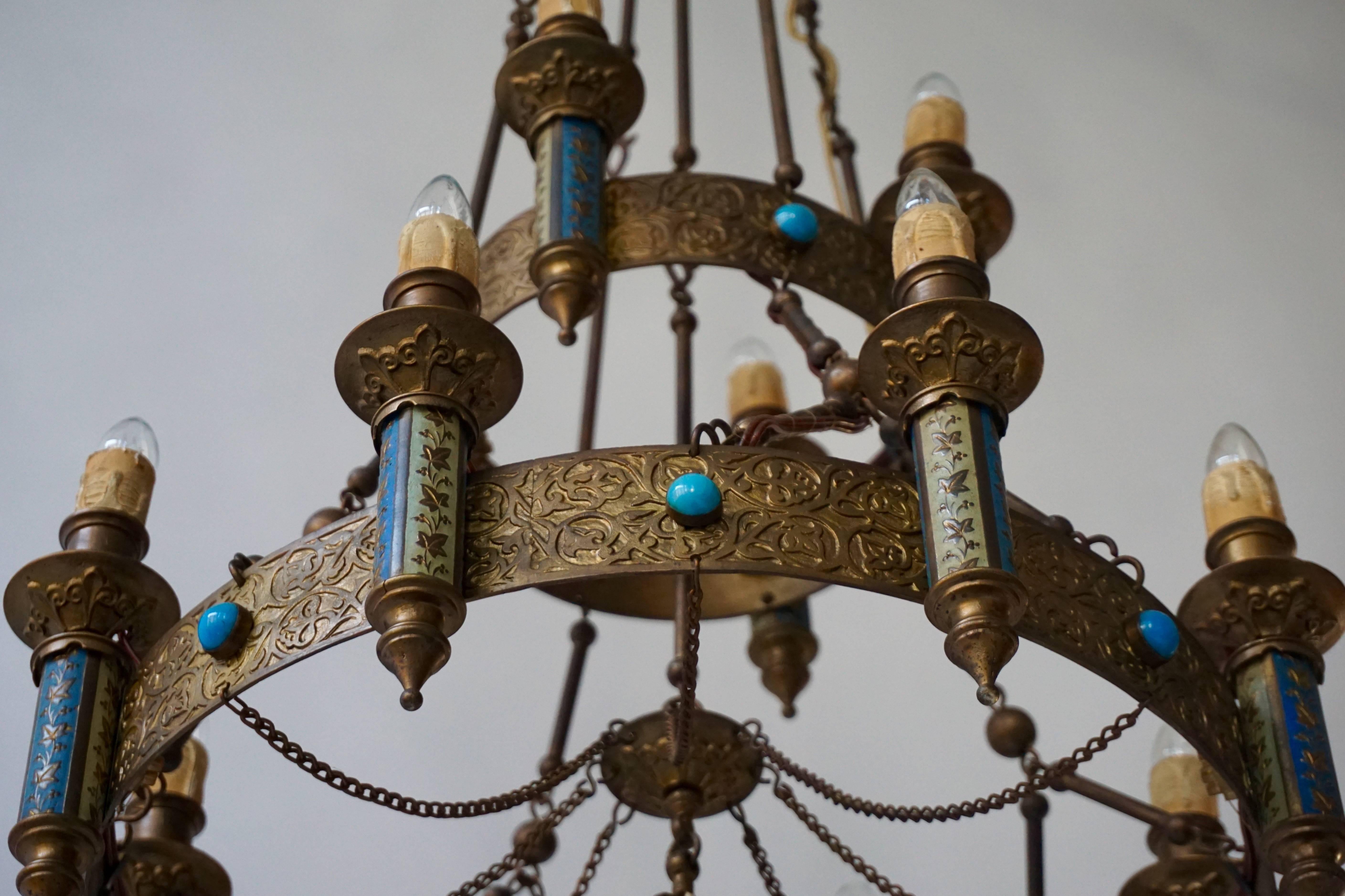 Italian Rare Neo-Gothic Chandelier 