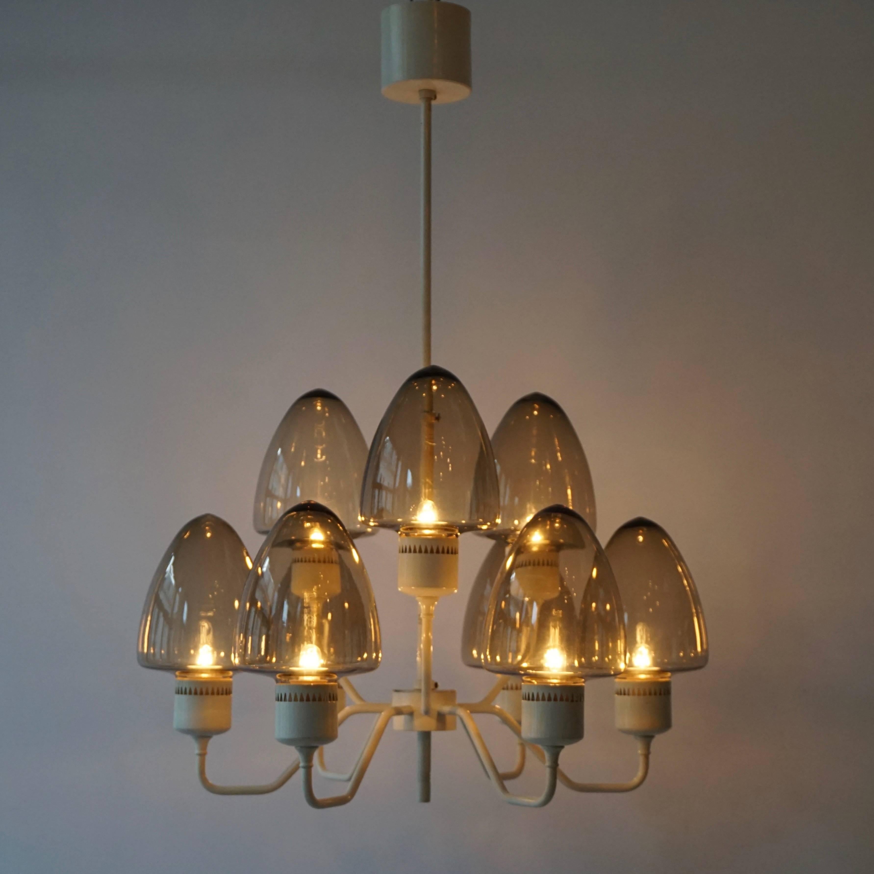 Mid-Century Swedish Glass Chandelier by Hans-Agne Jakobsson In Good Condition For Sale In Antwerp, BE