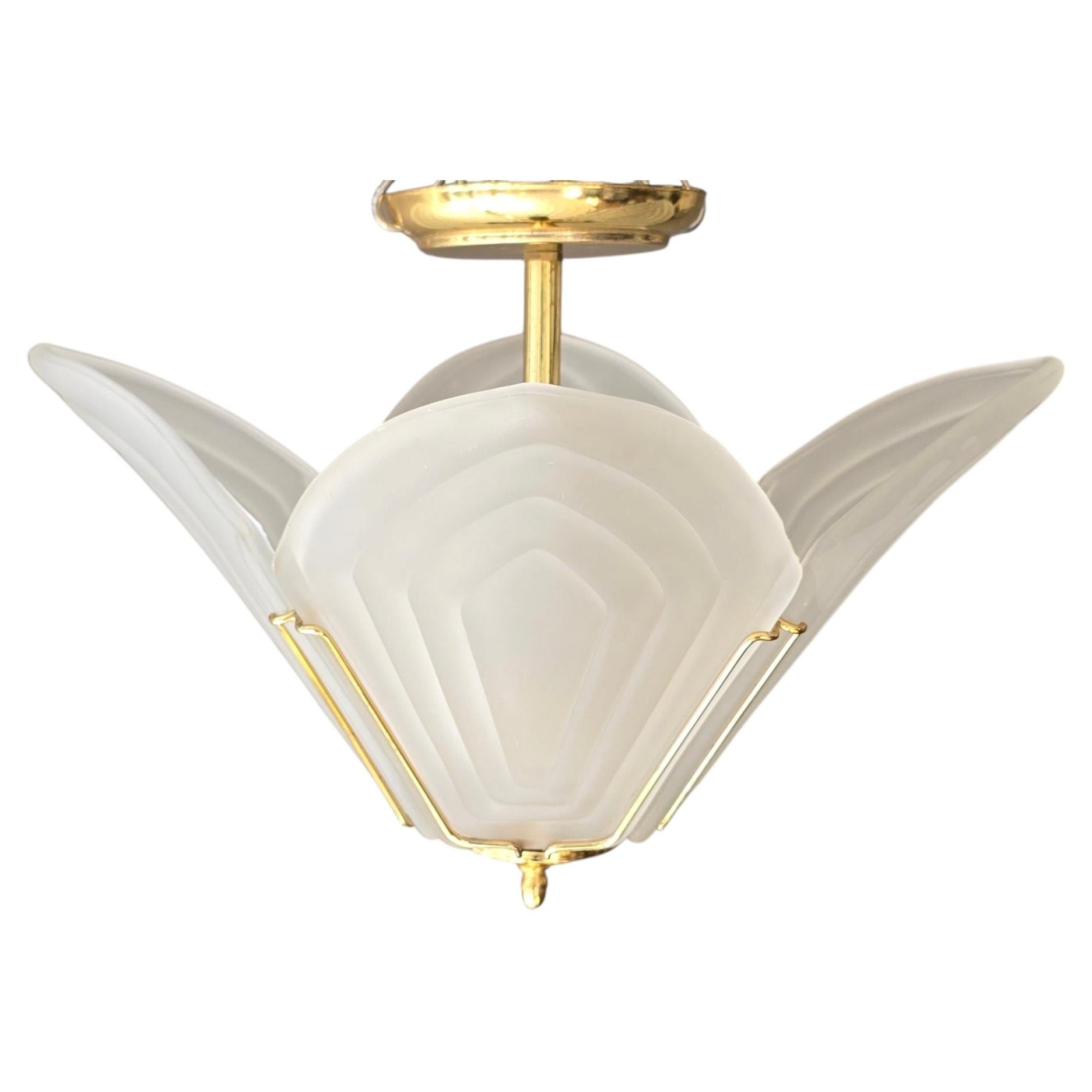 Italienische Deckenleuchte im Mid-Century-Modern-Stil mit skulpturalem Design aus mattiertem Glas zur bündigen Montage