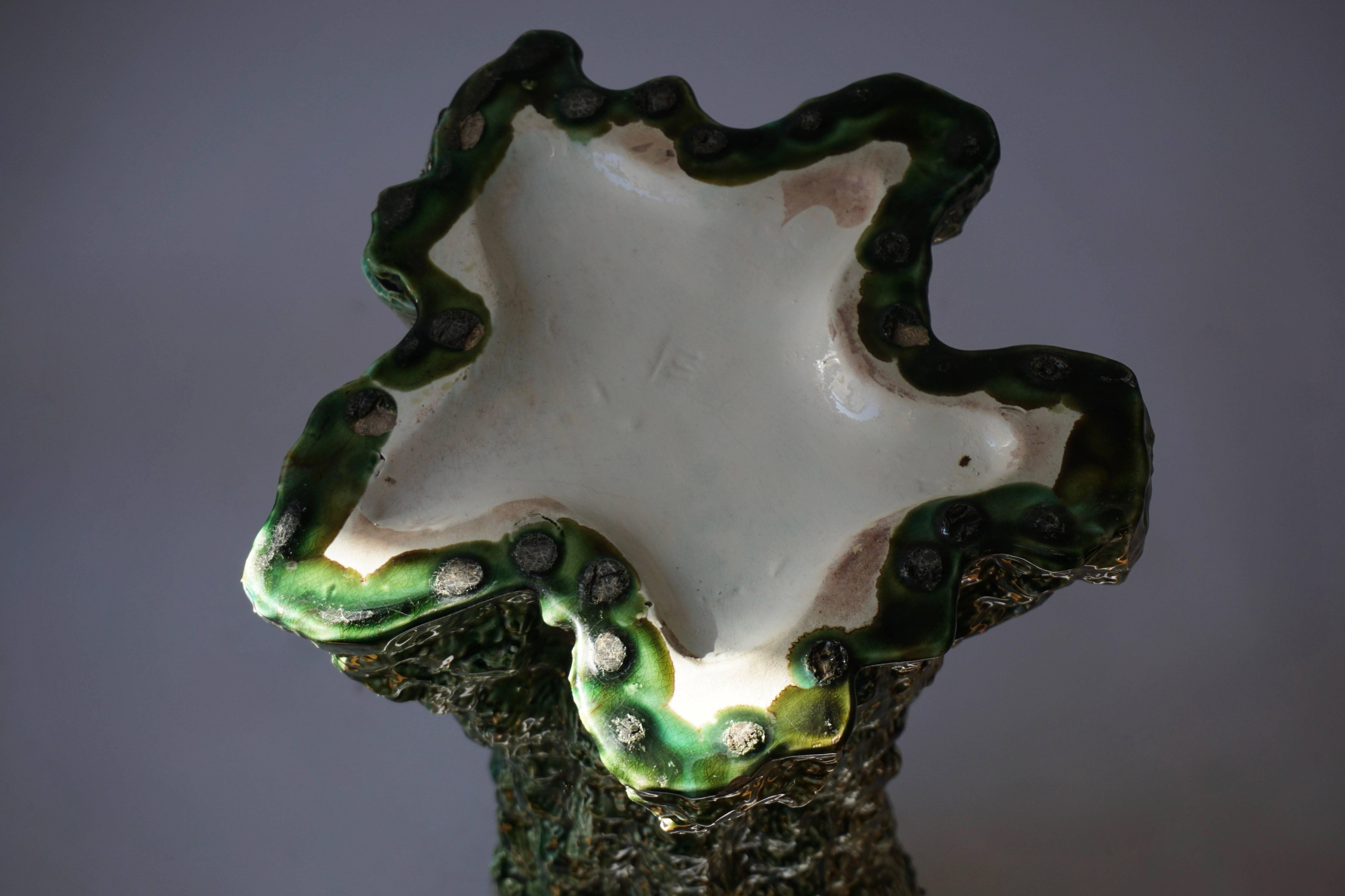 Ceramica Vaso o portaombrelli in maiolica con uccelli in vendita