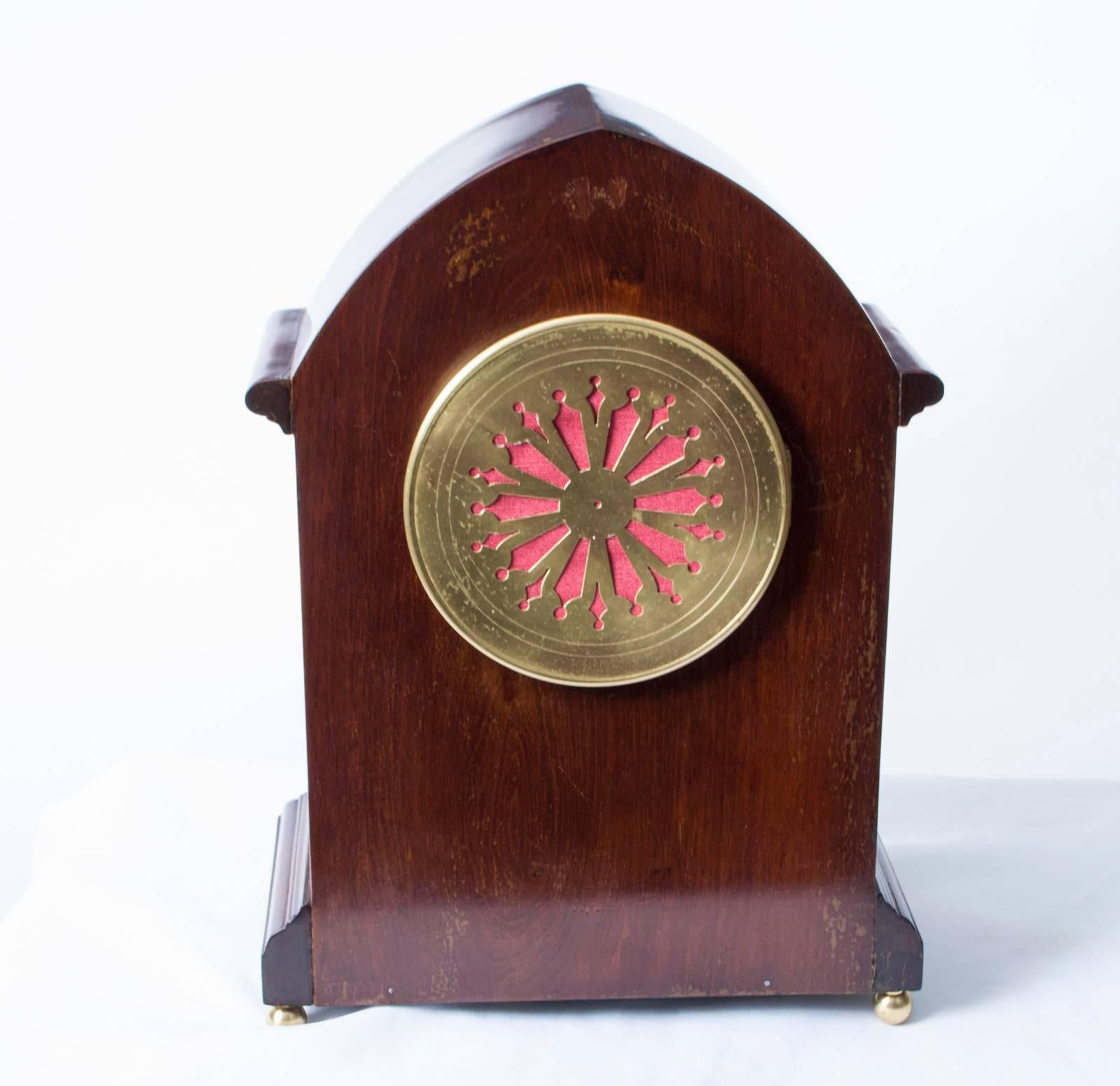 Early 20th Century French Marquetry Mahogany Mantle Clock 4