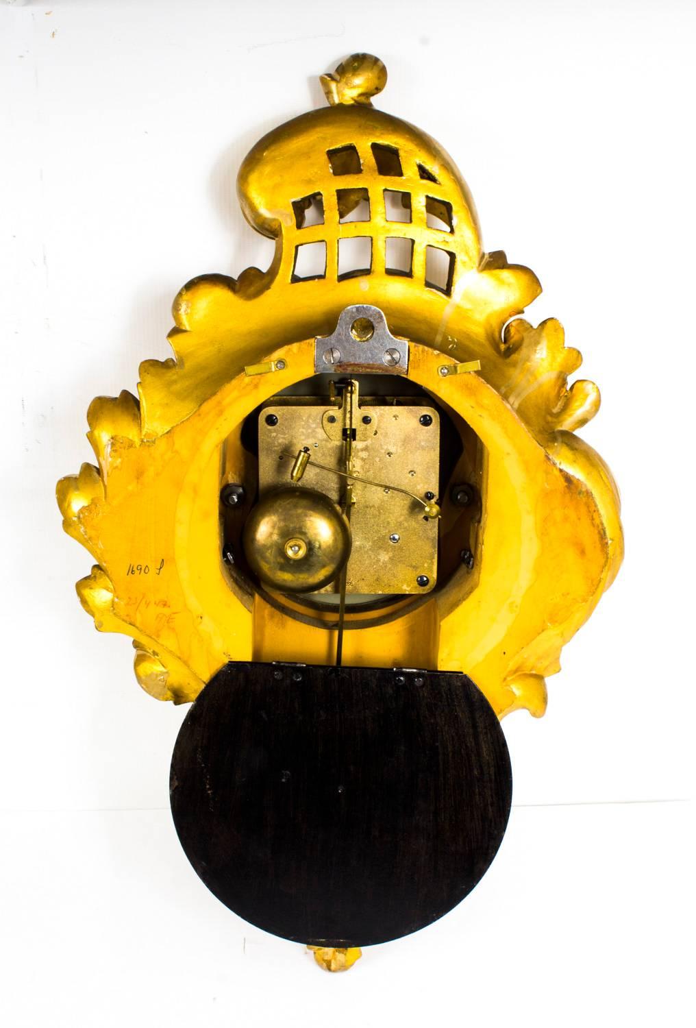 Early 20th Century Swedish Giltwood Eight-Day Striking Cartel Clock 4