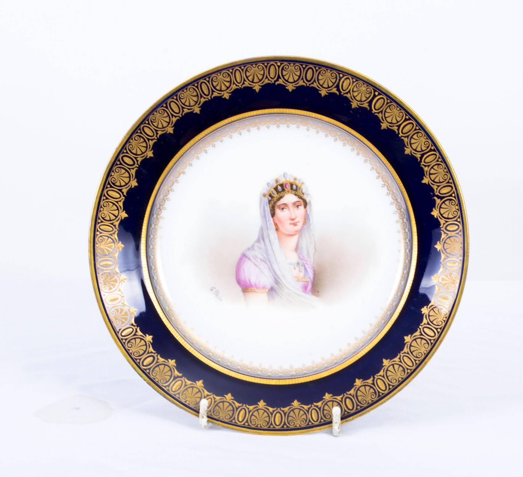 Antique Pair of Sèvres Cabinet Plates Napoleon Josephine In Excellent Condition In London, GB