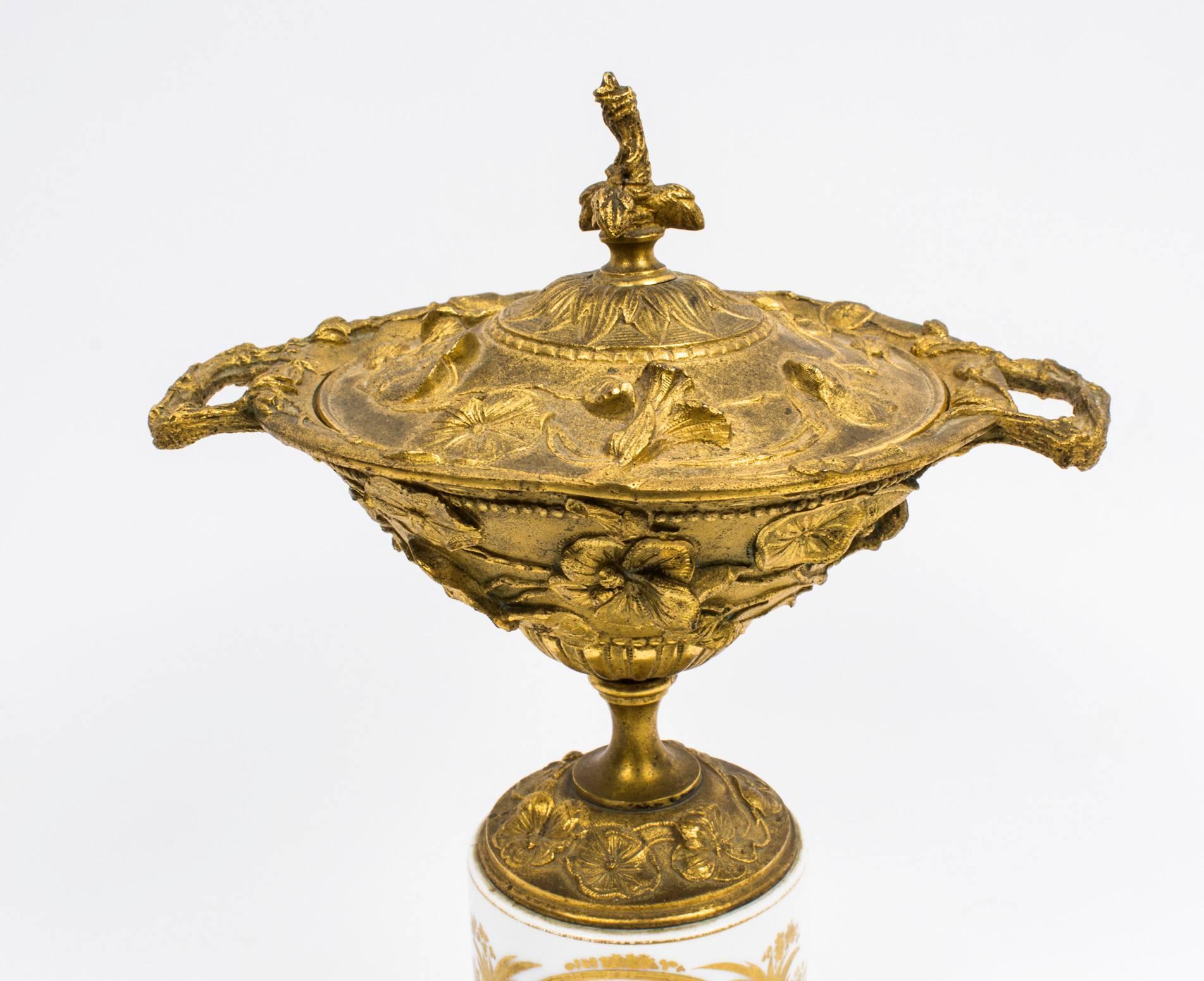 19th Century Pair of French Ormolu and Porcelain Urns In Excellent Condition In London, GB