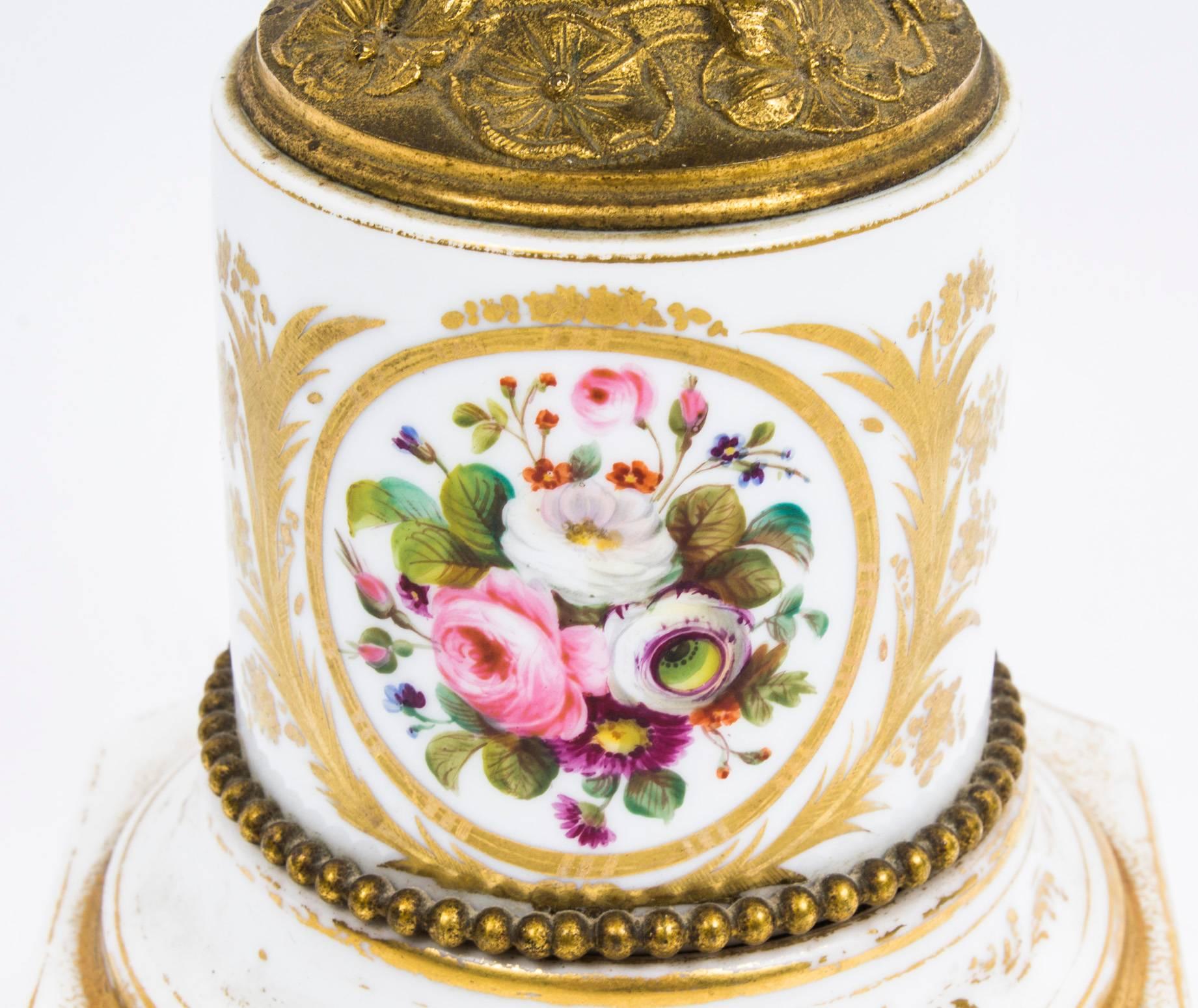 19th Century Pair of French Ormolu and Porcelain Urns 5