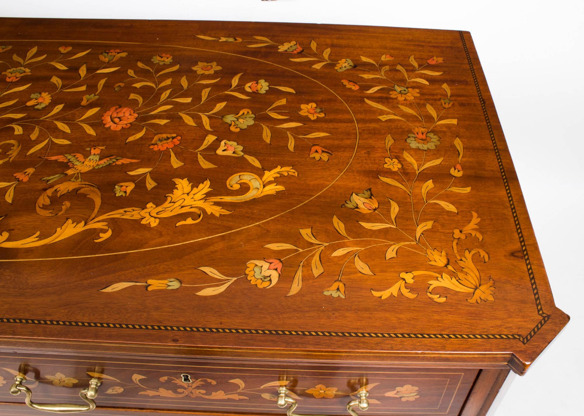 Early 20th Century Dutch Floral Marquetry Mahogany Chest 1