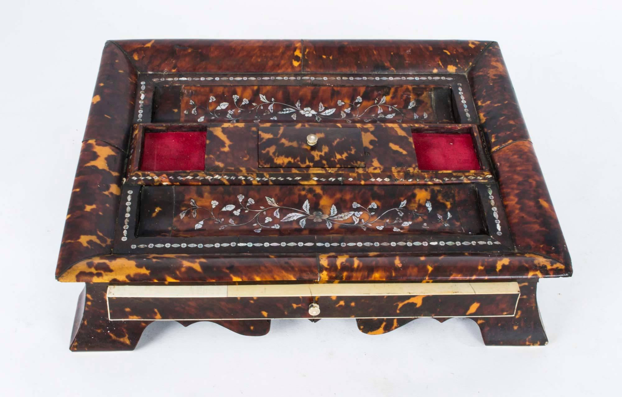 19th Century Willliam IV Inlaid Mother-of-Pearl Boulle Inkstand 1