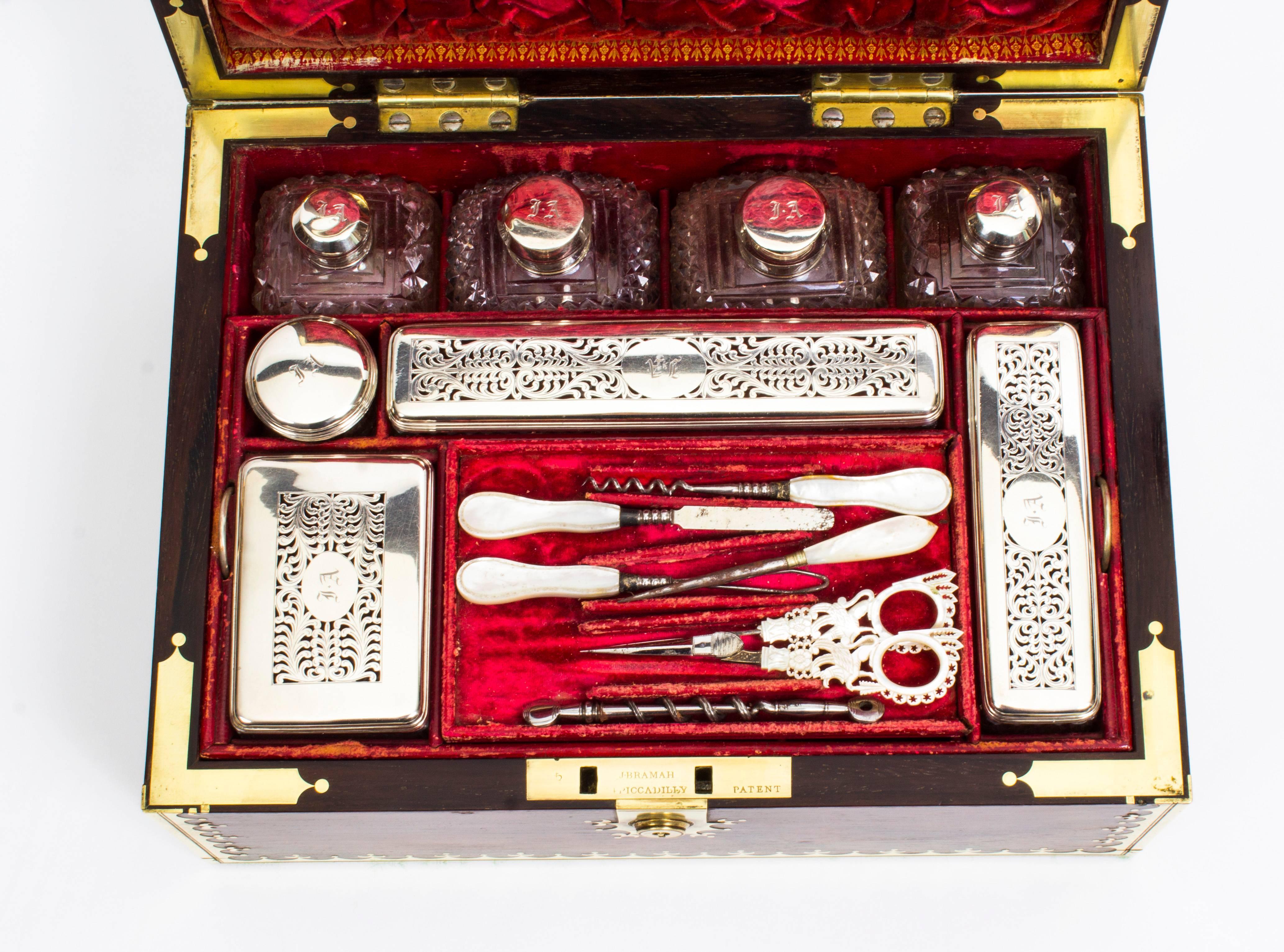 19th Century Antique Regency Rosewood and Silver Travelling Dressing Case, 1821