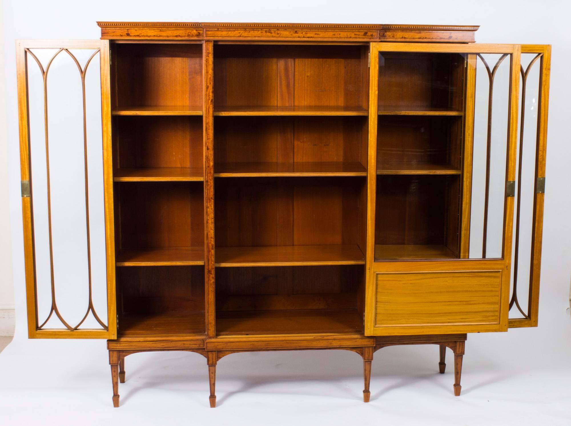 19th Century Victorian Satinwood and Marquetry Display Cabinet 1
