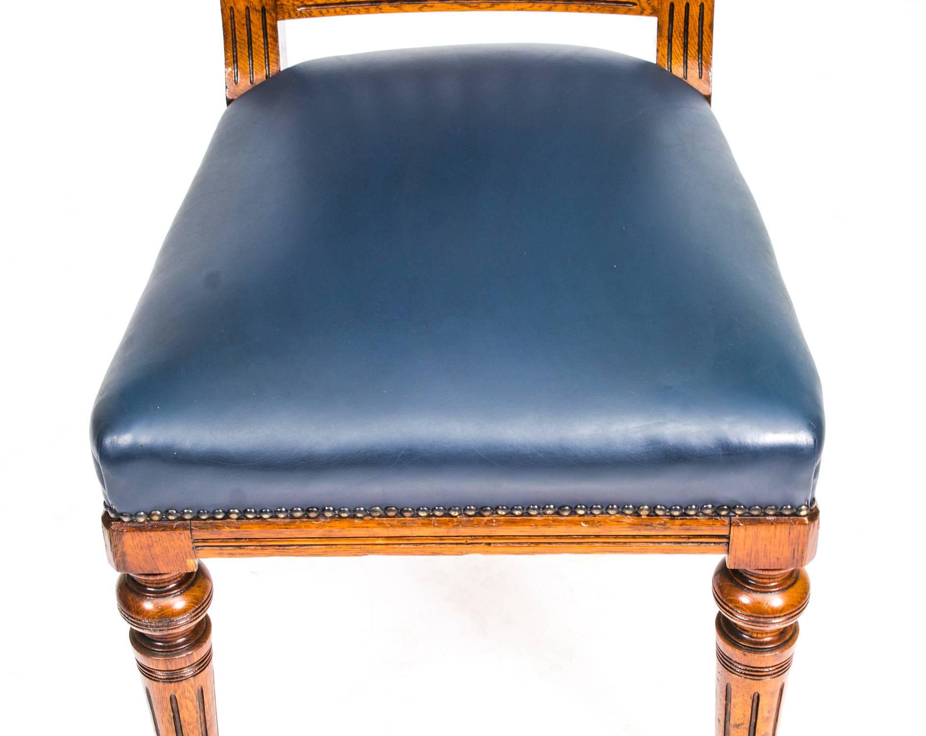 19th Century Antique Set of 12 Scottish Oak Leather Upholstered Dining Chairs, circa 1870