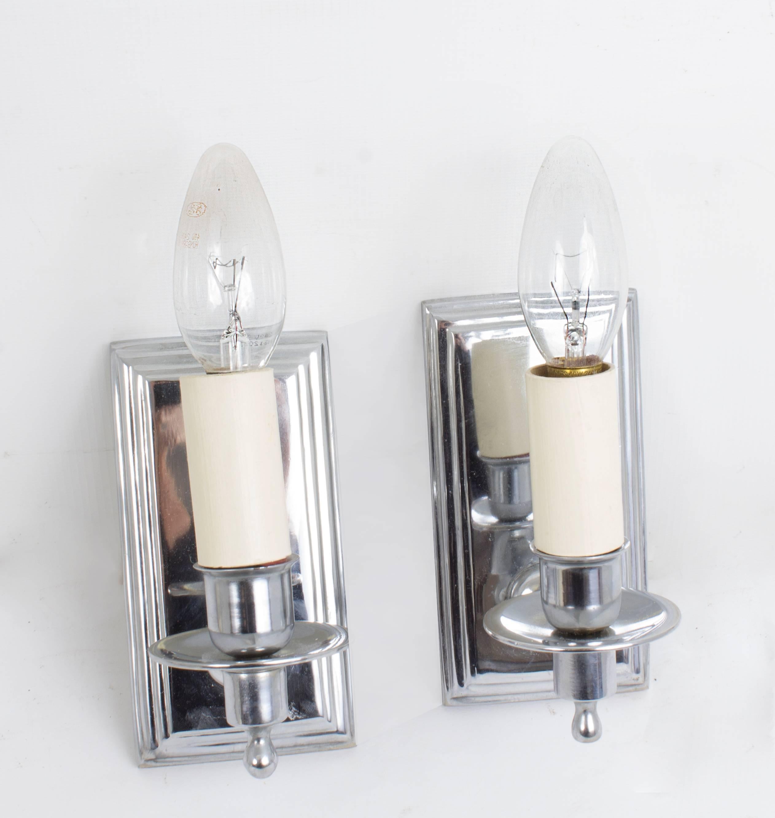 Mid-20th Century Pair Chrome Modernist Wall Lights Sconces French 3