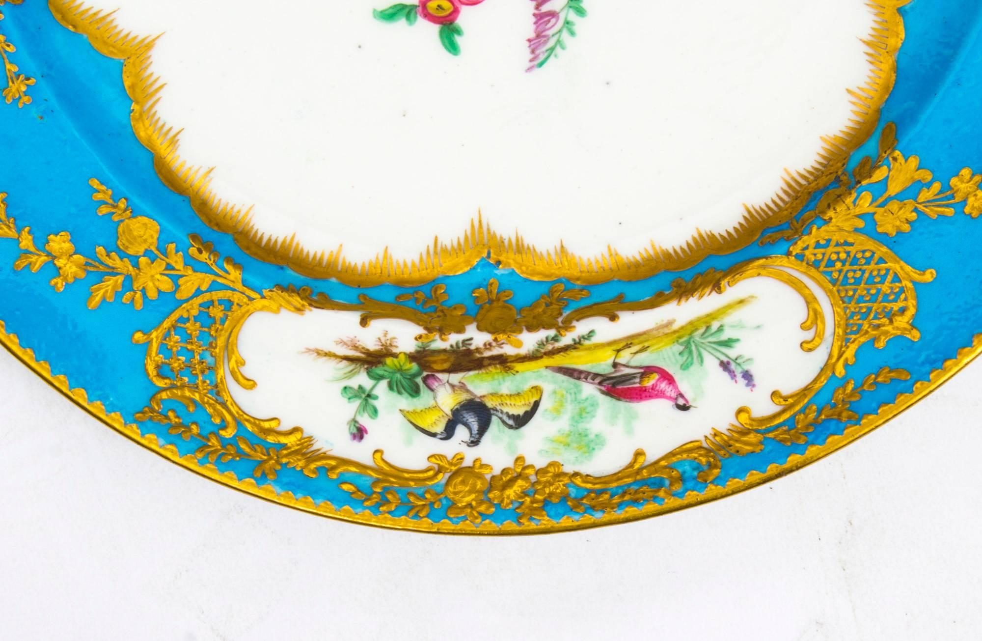 Antique Pair of Sevres Bleu Celeste Porcelain Plates 18th Century 4