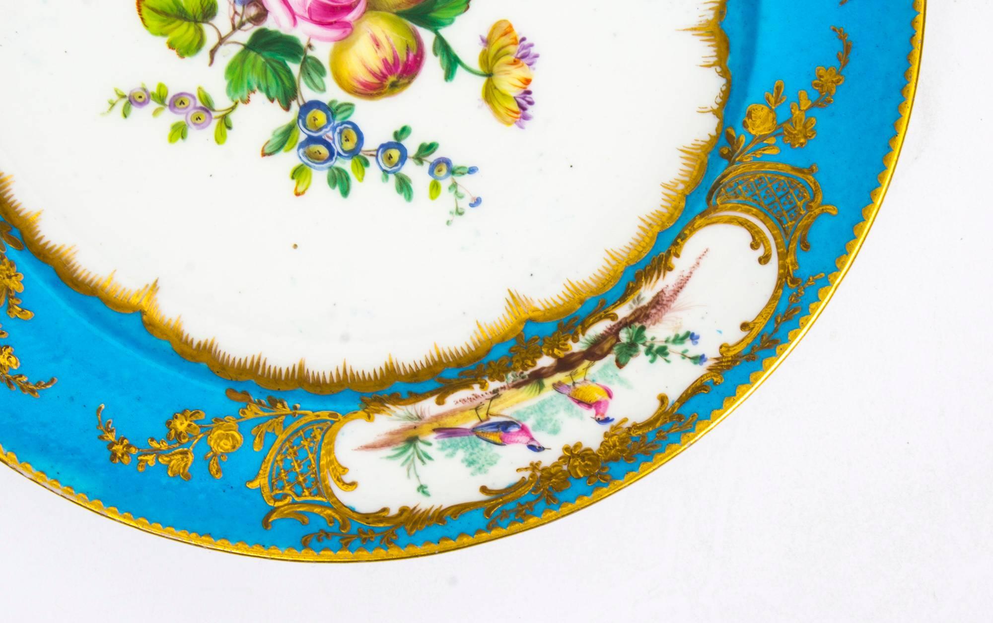 English Antique Pair of Sevres Bleu Celeste Porcelain Plates 18th Century