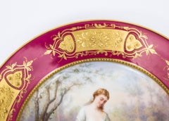 Antique Vienna Porcelain Cabinet Plate Bidenschild Mark, circa 1880