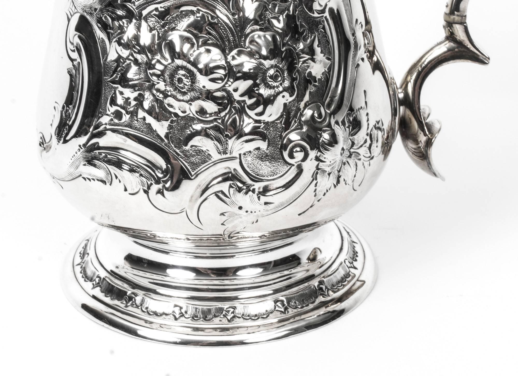 19th Century English Silver Plate Ewer Lipped Tankard, Martin Hall In Excellent Condition In London, GB