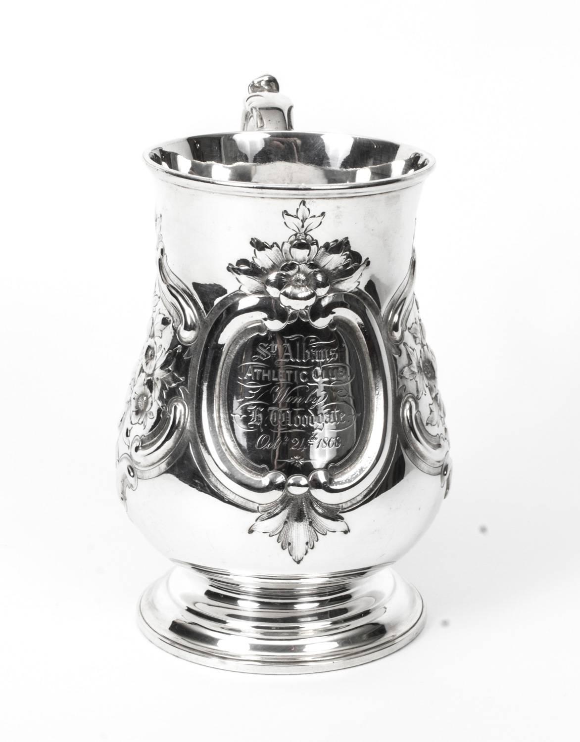 Antique Victorian Silver Plated Tankard Mug Cross Keys Makers Mark, circa 1870 In Excellent Condition In London, GB